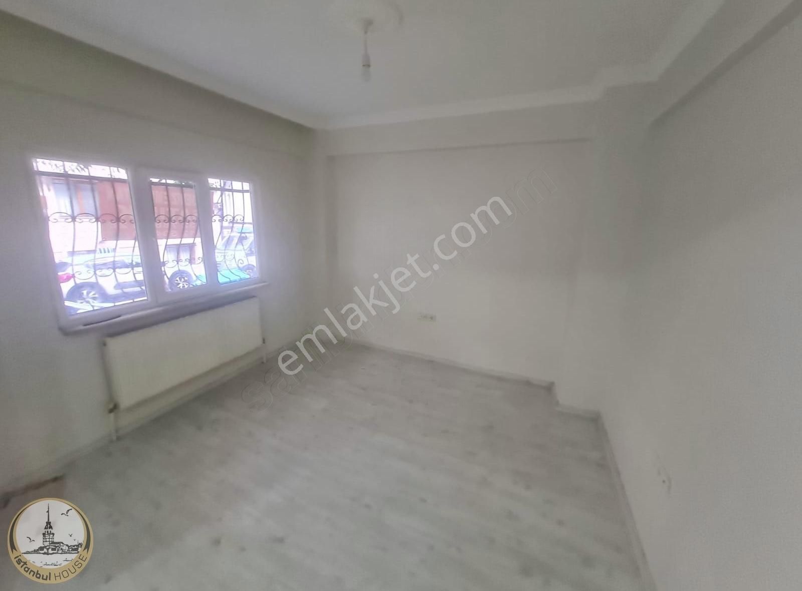 Bahçelievler Siyavuşpaşa Satılık Daire Bahçelievler Basınsitesi Yakını 2+1 Düz Giriş Satılık Daire