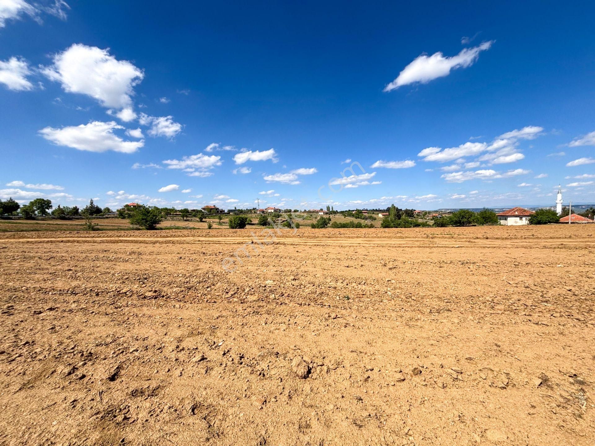 Biarsa Farkıyla ! Uşak Eşme'de 471 M² İmarlı Müstakil Arsa - Görsel 24
