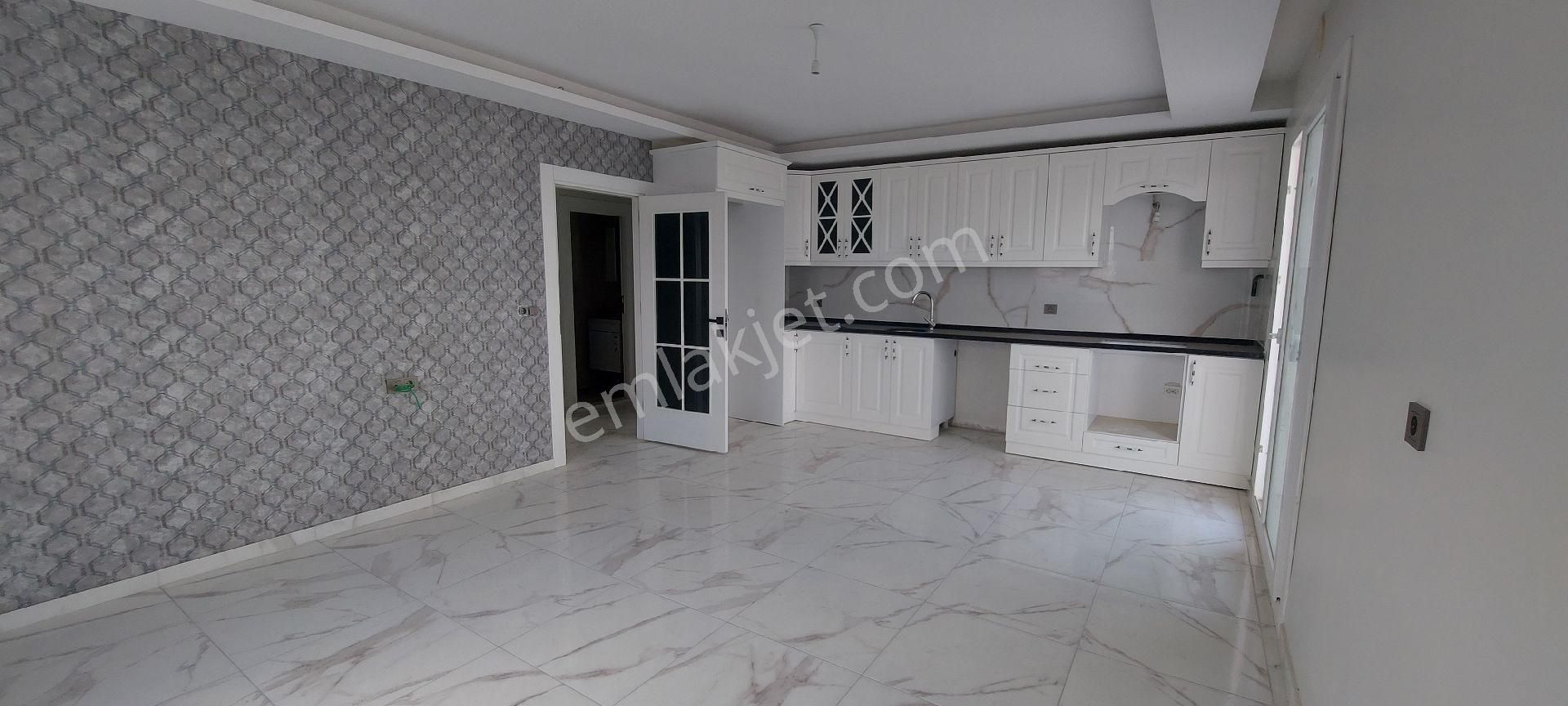 Tarsus Akşemsettin Satılık Daire RA GAYRİMENKUL AKŞEMSETTIN MH. SIFIR 3+1