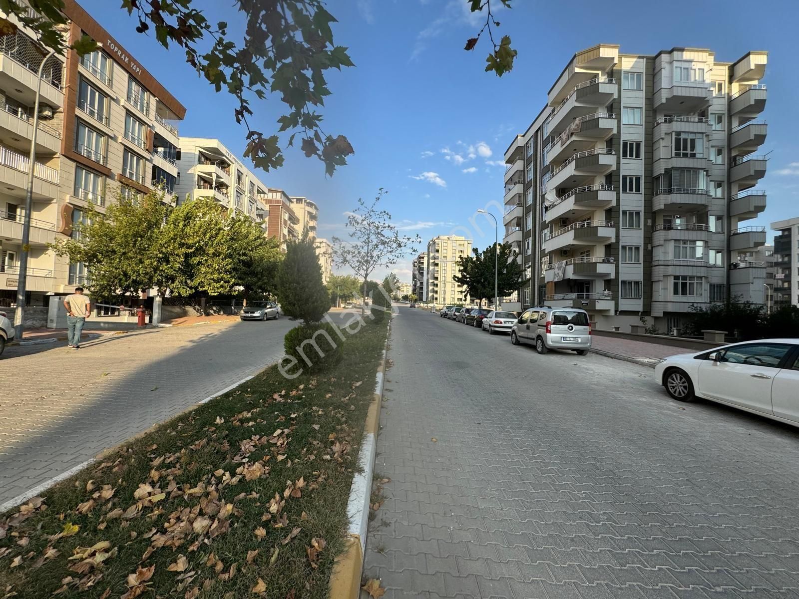 Karaköprü Atakent Satılık Daire YAVUZ EMLAK TAN SATILIK DAİRE ARAKAT KARAKÖPRÜ DİŞ HASTANESİ ARKASİ 