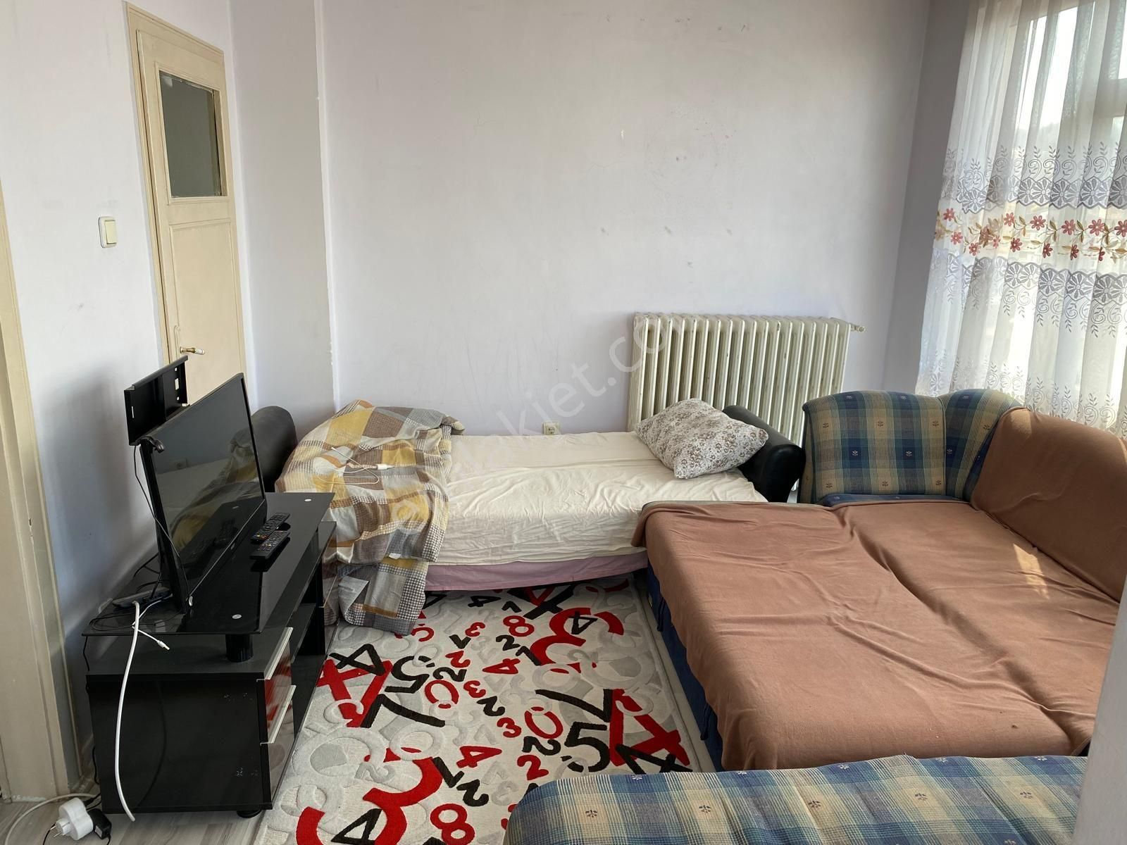 Çankaya İleri Kiralık Daire Burak Emlak'dan Kiralık Daire Kurtuluş 9 Eylül Sk. 2+1 Yapılı