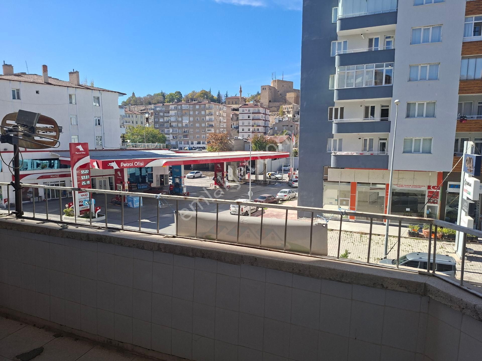 Çayır Mahallesi'nde Satılık 3+1 165 Metrekare Büyüklüğünde Geniş Daire - Görsel 28