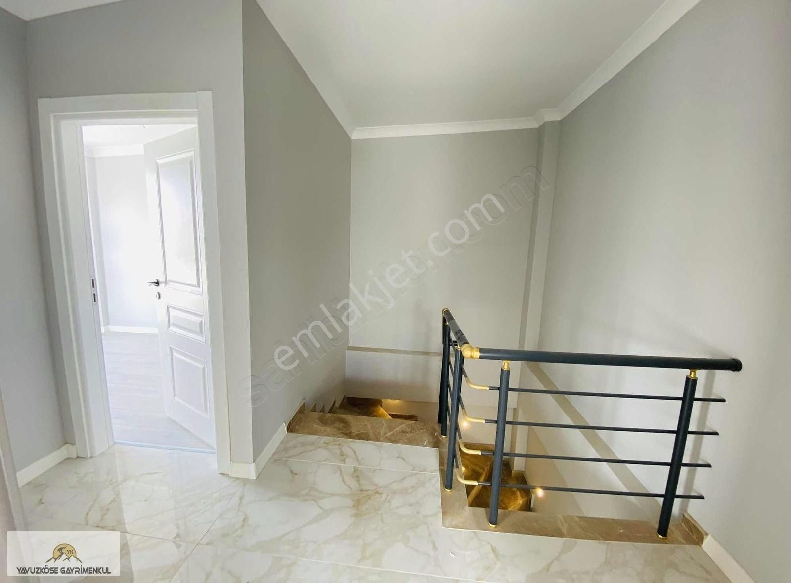 Darıca Bağlarbaşı Satılık Daire DARICA BAĞLARBAŞINDA SATILIK 4+1 LÜKS DUBLEKS DAİRE ! 180 m2