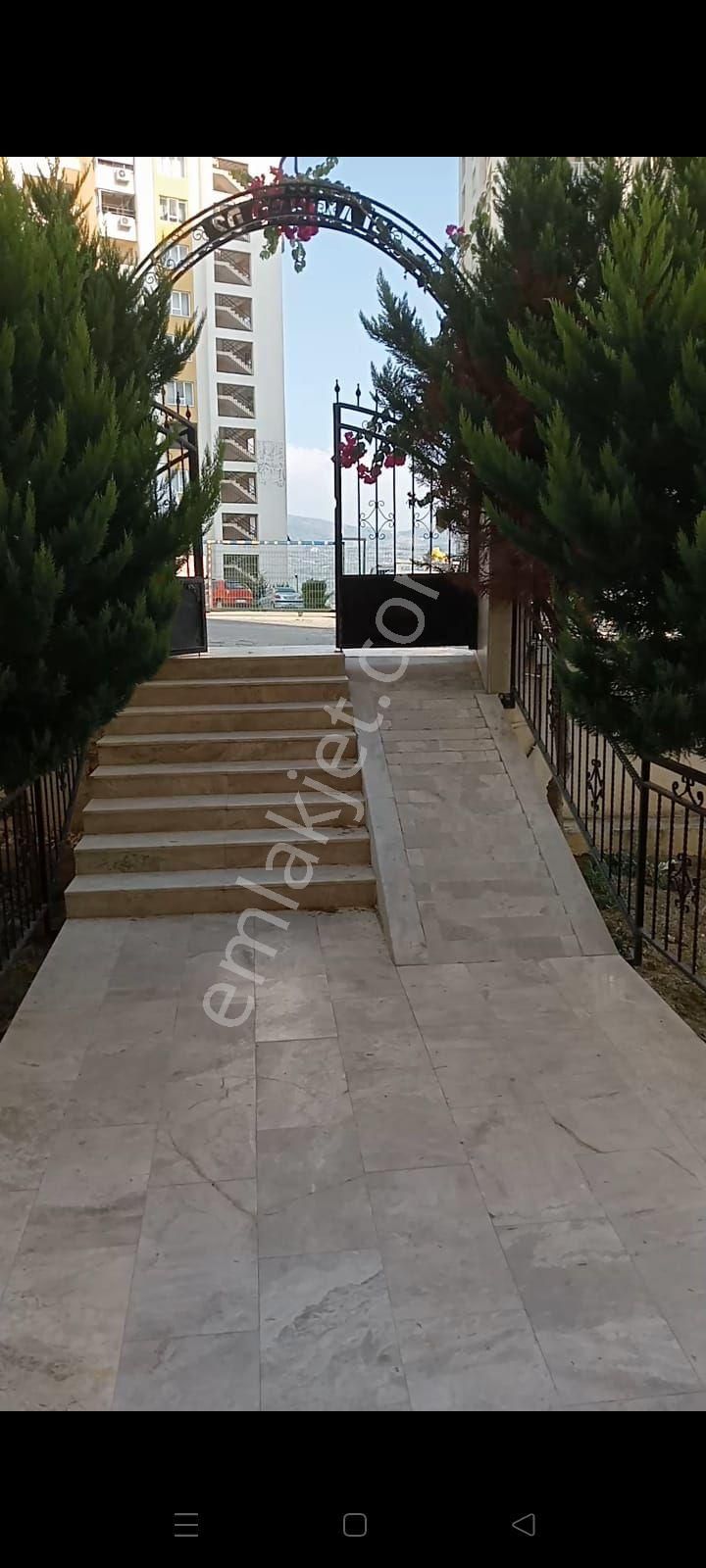 Kuşadası Değirmendere Satılık Daire Muhteşem Konumda, 2+1, Eşyalı Kuşadası