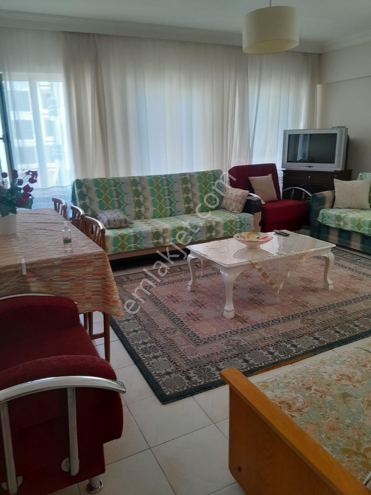 Ayvalık Küçükköy Kiralık Daire AYVALIK SARIMSAKLİ EŞYALI DEVAMLI KİRALIK 3+1 DAİRE 