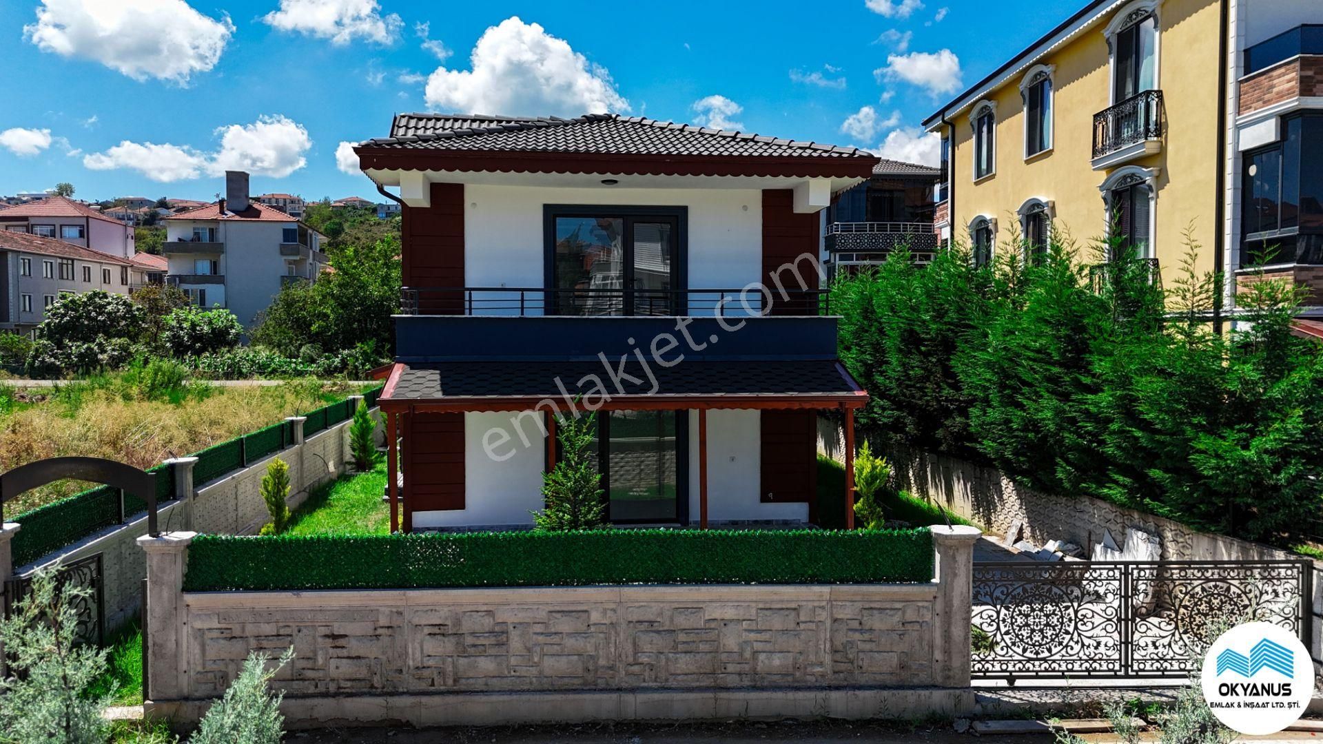 Karasu Aziziye Satılık Villa  SAKARYA/KARASU de müstakil bahçeli 4+1 sıfır villa 