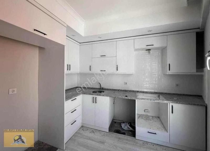 Soma Cuma Kiralık Daire Yeni Pazar Yeri Mevki 2+1 Sıfır Daire