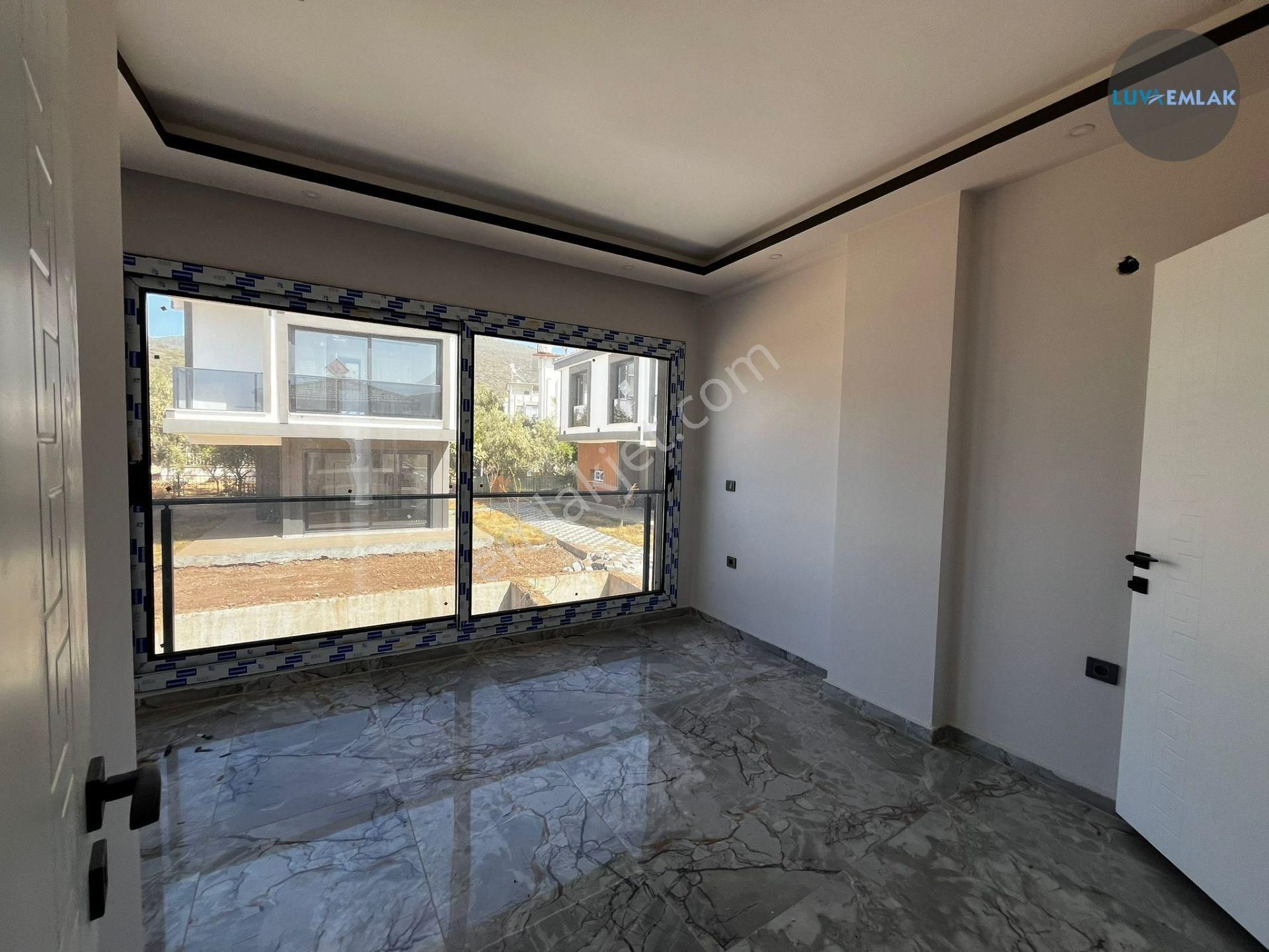 Didim Akbük'te Özel Bahçeli Müstakil Havuzlu 3+1 Sıfır Müstakil Villa - Görsel 12