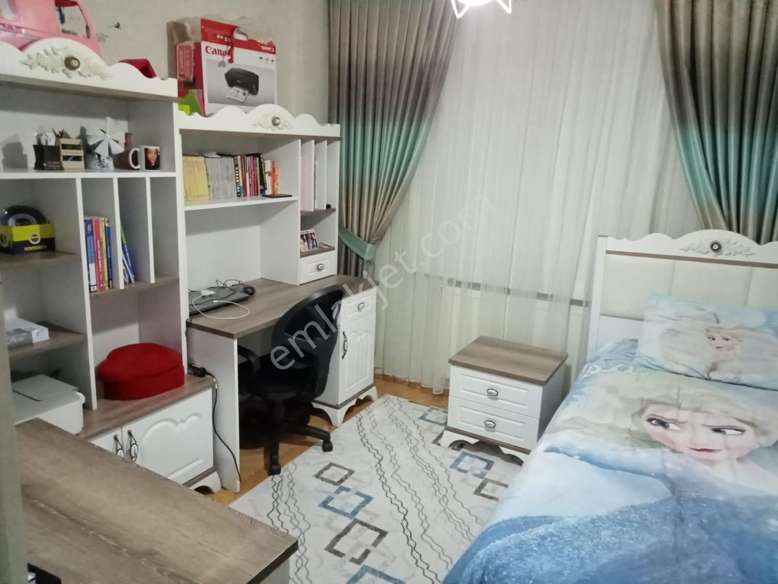 Sincan Osmanlı Satılık Daire OSMANLI MAHALLESİ'NDE SİTE İÇERİSİNDE 3+1 SALON BAĞIMSIZ SATILIK DAİRE!