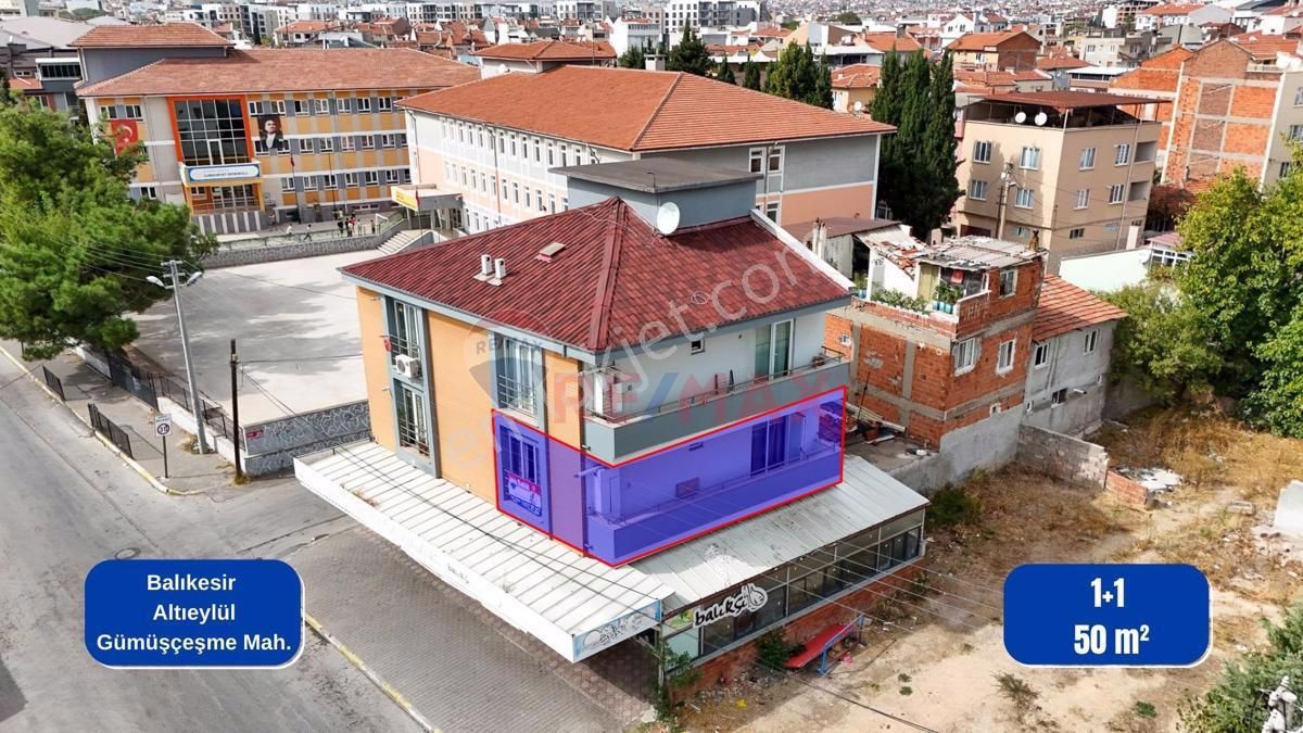 Altıeylül Gümüsçesme Satılık Daire RE/MAX MİD’ DEN FIRSAT PAZAR İÇİ SATILIK 1+1 DAİRE