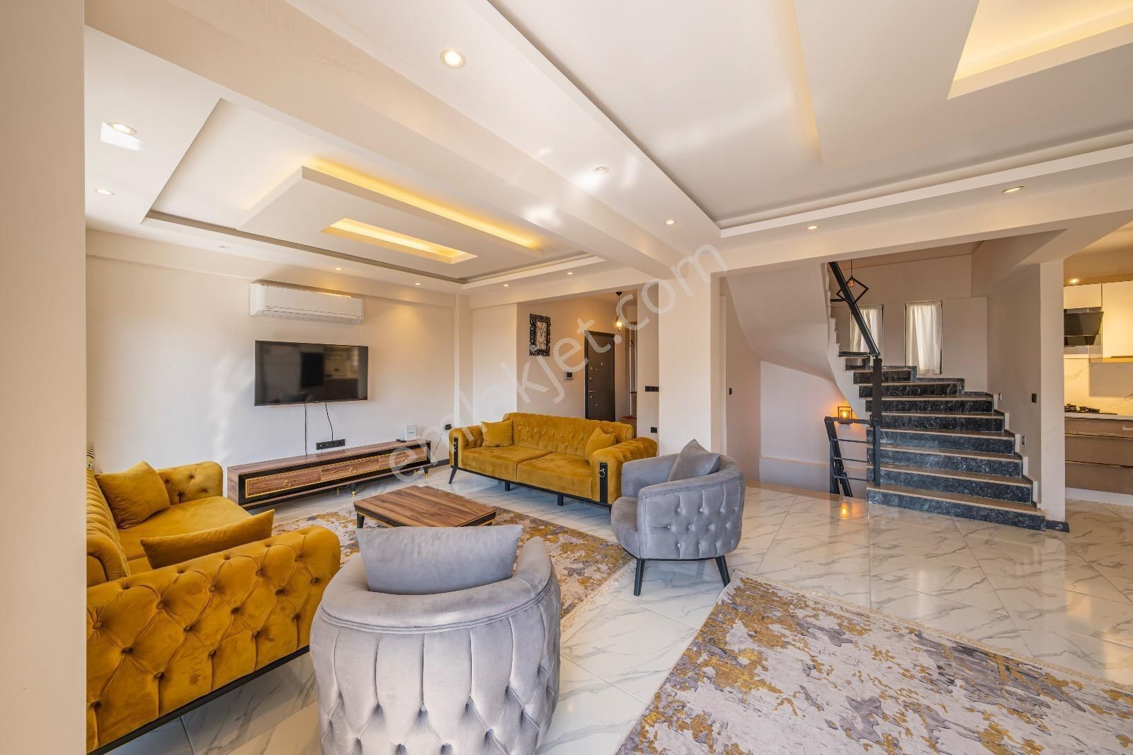 Fethiye Ovacık'ta Satılık Lüks 4+1 Villa - Görsel 13