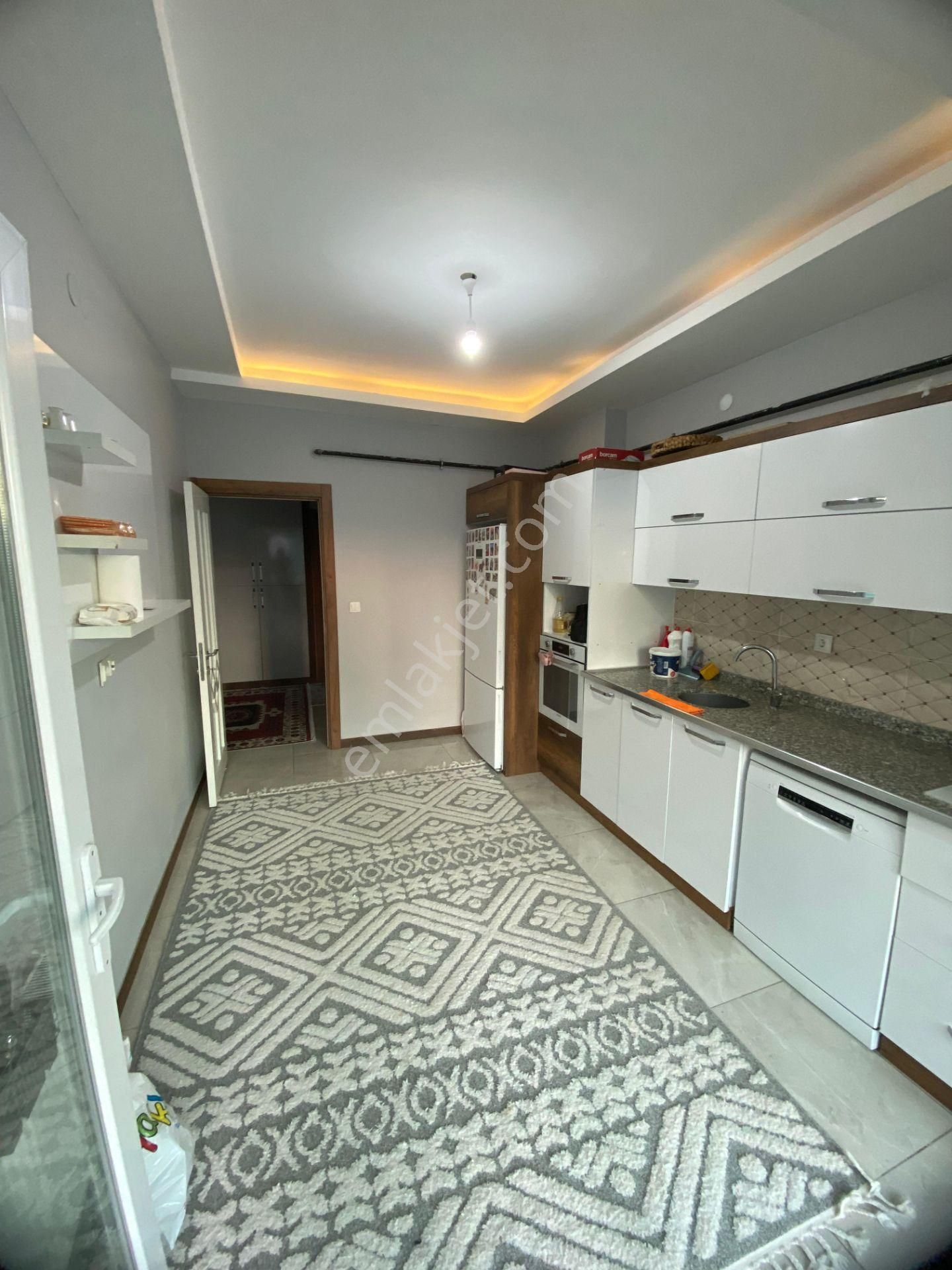 Yenişehir Üçkuyu Satılık Daire ROTA DAN ÜÇKUYULARDA HAVUZLU 3+1 SATILIK LÜKS DAİRE