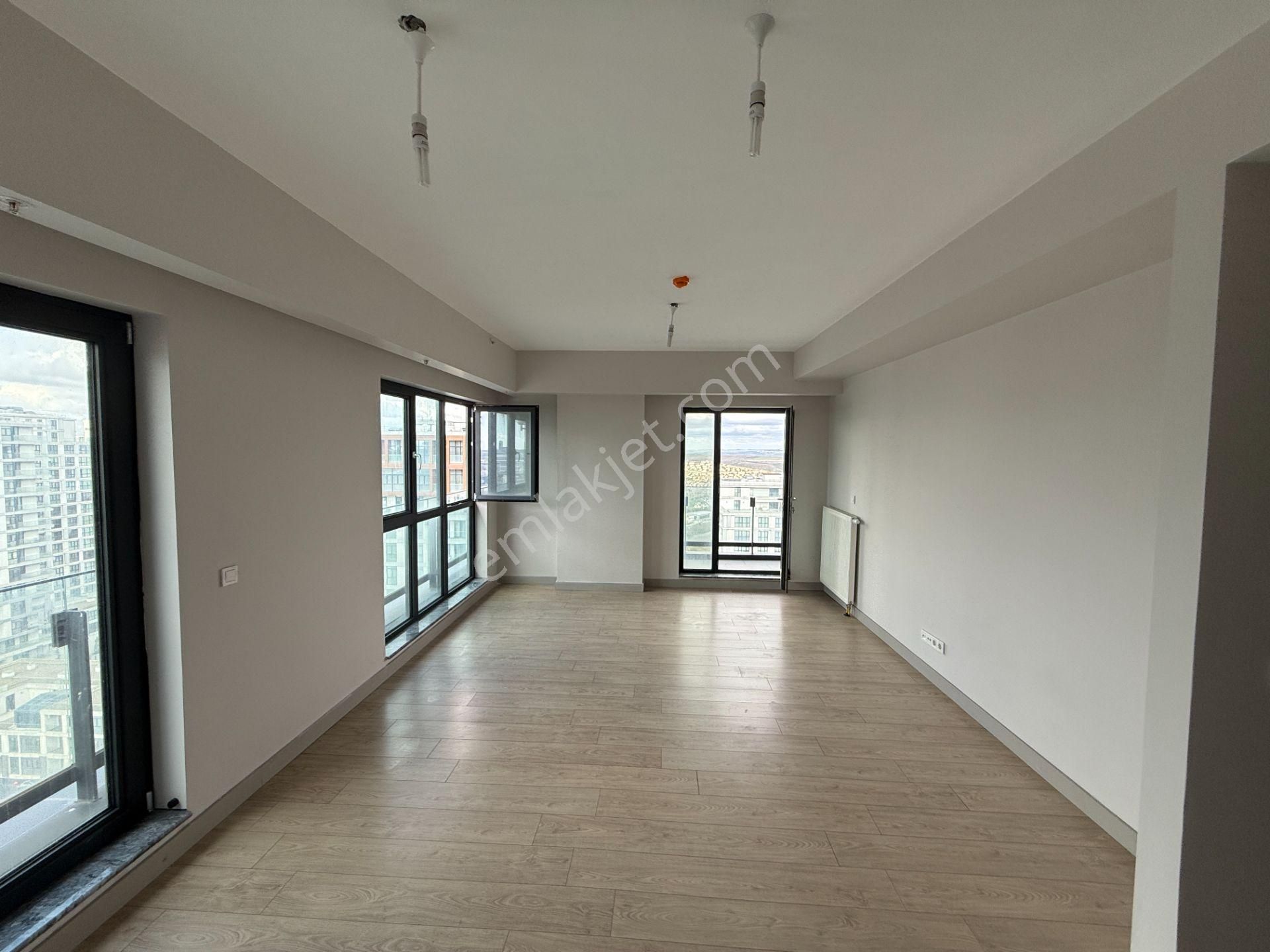 Başakşehir Bahçeşehir 2. Kısım Kiralık Daire  Bahçeşehir Strada 2. Etap Satılık 148 m2 2+1 Konsept Sıfır Daire