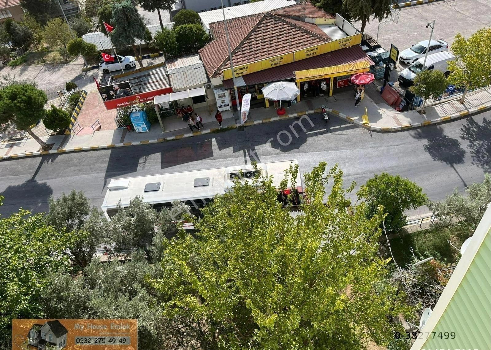 Buca Murathan Satılık Daire Buca Aydoğdu Mahallesin' De Muhteşem Manzaralı 2+1 Satlık Daire