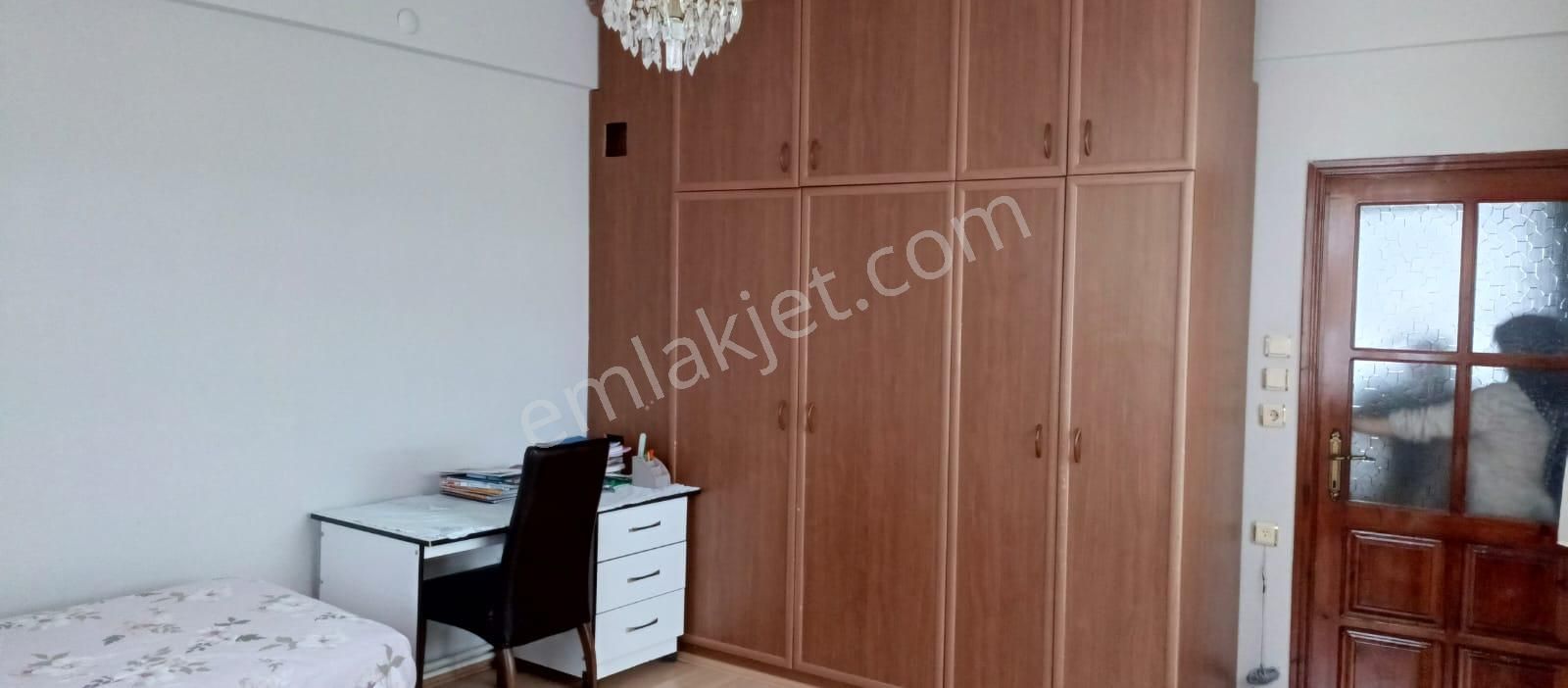 Bedestenlioğlunda Bodrum + 2katlı 2bağımsız Daireli 410m2 Arsalı - Görsel 27