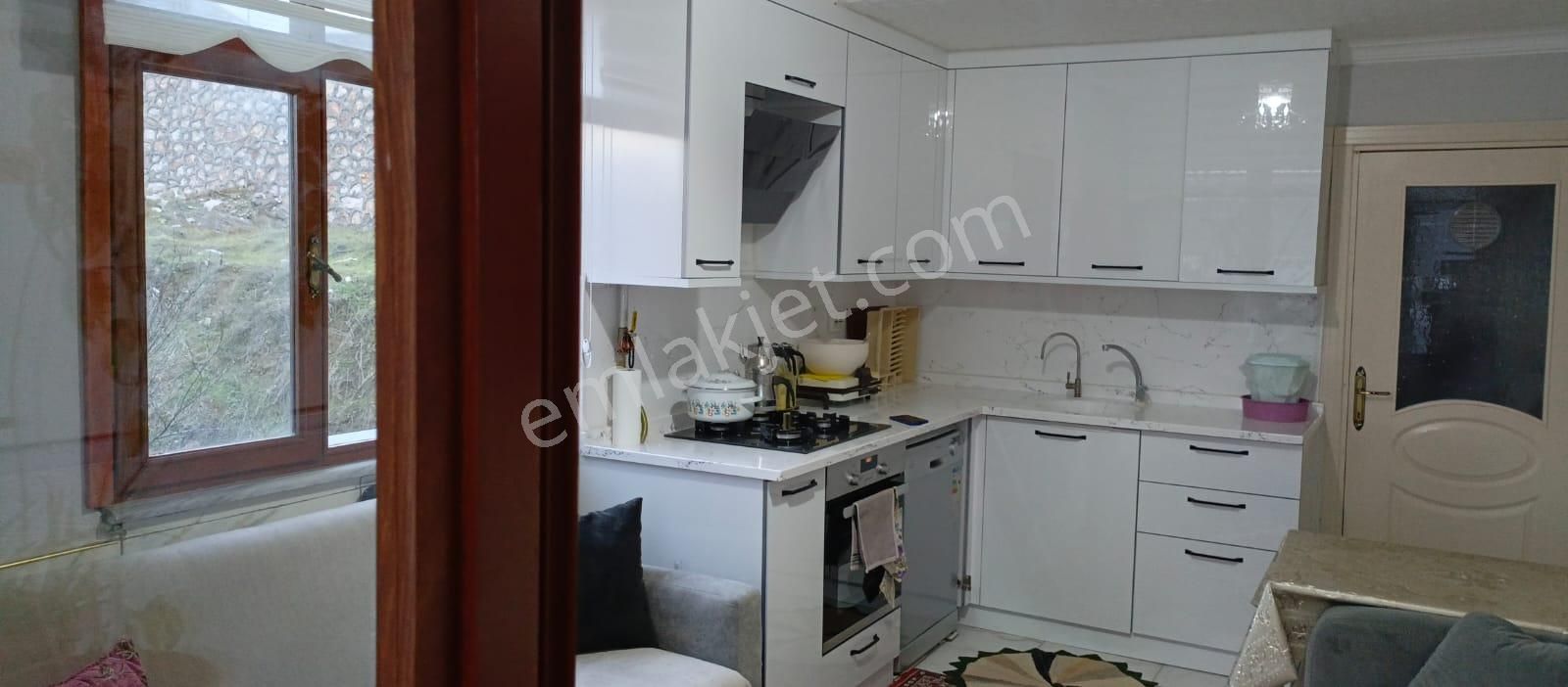 Bedestenlioğlunda Bodrum + 2katlı 2bağımsız Daireli 410m2 Arsalı - Görsel 17