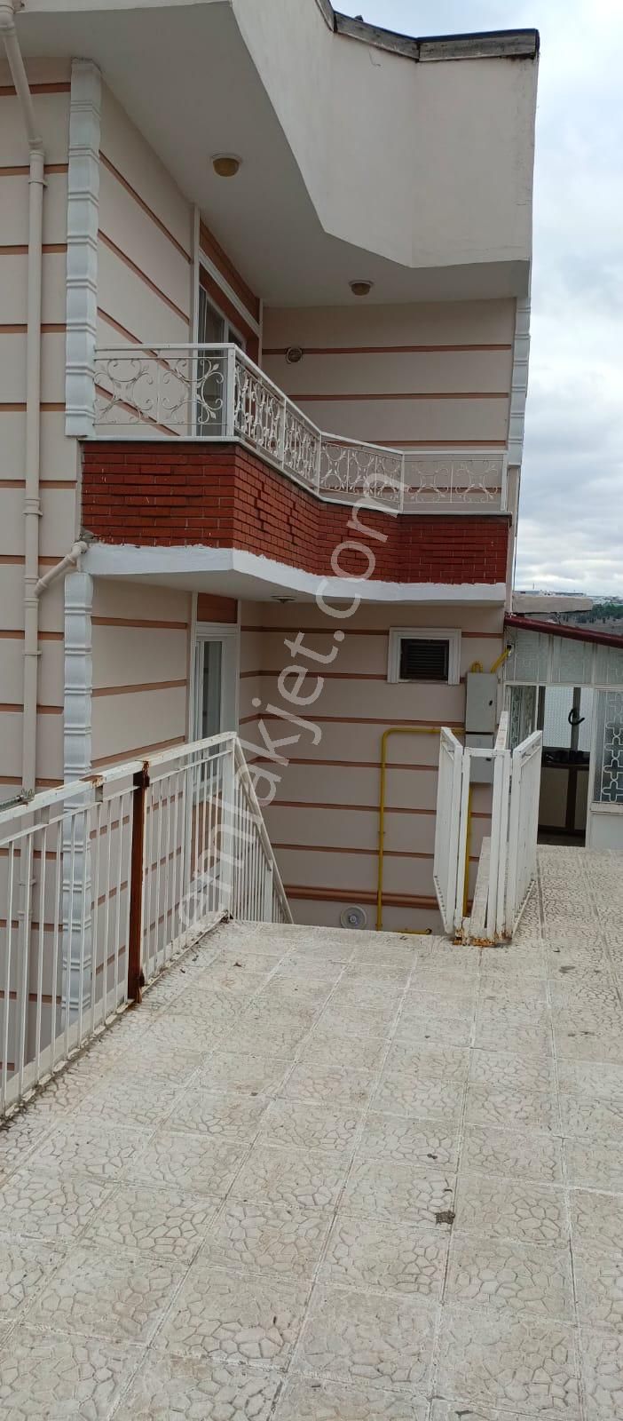 Bedestenlioğlunda Bodrum + 2katlı 2bağımsız Daireli 410m2 Arsalı - Görsel 19