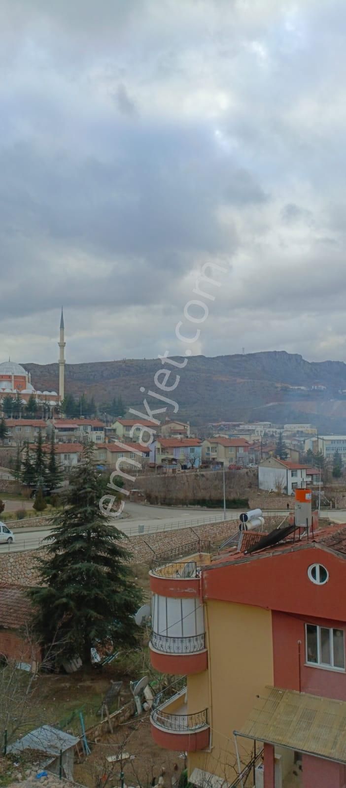 Bedestenlioğlunda Bodrum + 2katlı 2bağımsız Daireli 410m2 Arsalı - Görsel 3