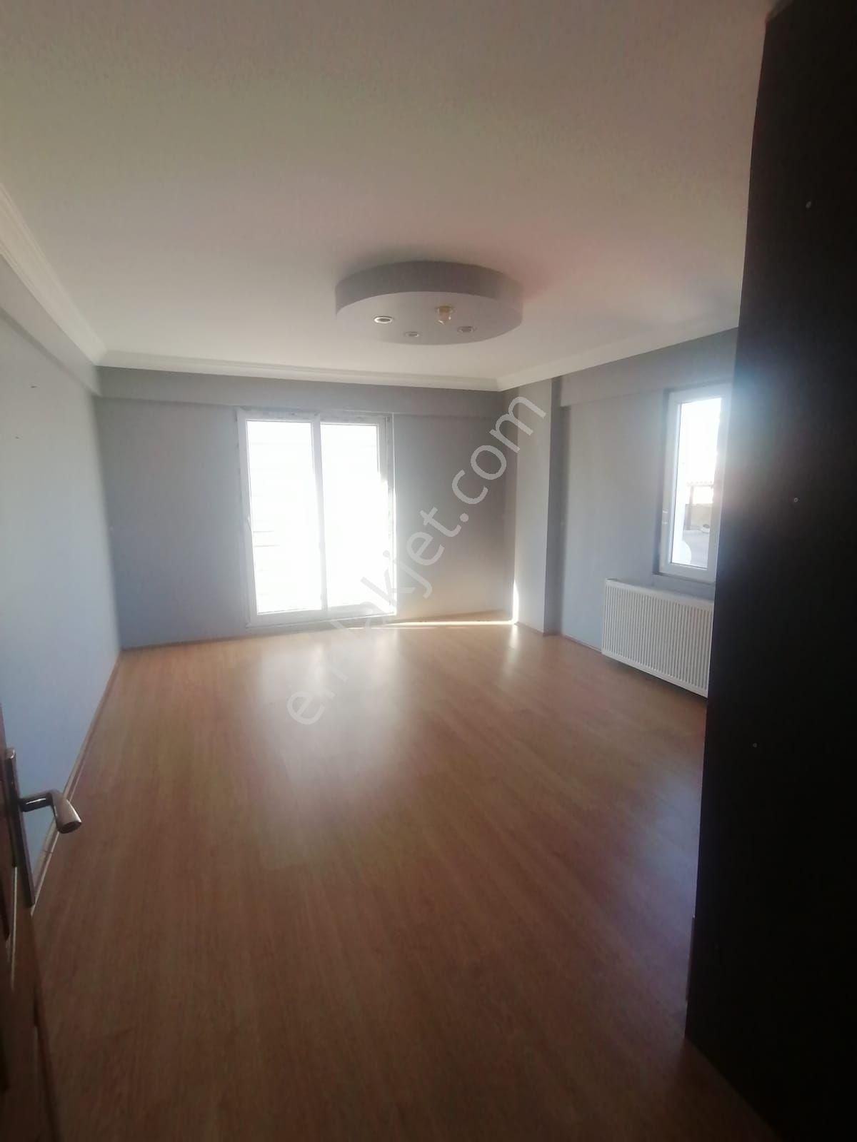 Salihli Namık Kemal Kiralık Daire Yuvam Gayrimenkul'den Salihli Namık Kemal Mah. Şuheda Cad. Üzeri Kiralık 3+1 140 M2 Daire