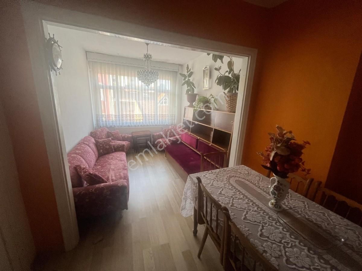 Eyüpsultan Nişancı Satılık Daire EYÜPSULTANA YÜRÜME MESAFESİNDE 2+1 SATILIK DAİRE