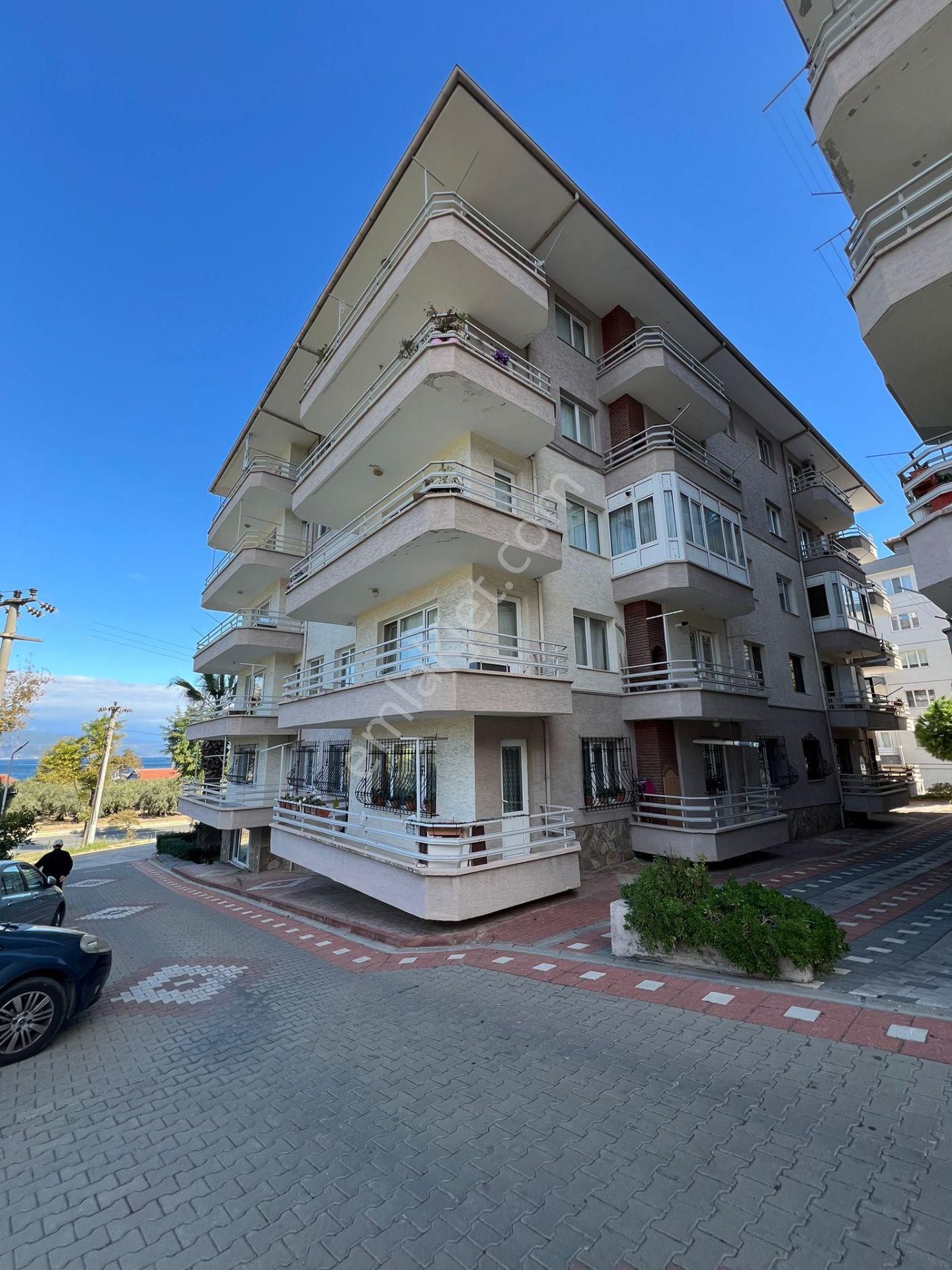 Mudanya Ömerbey Satılık Daire  KURTULUŞ'TAN ÖMERBEY MH'DE SATILIK 2+1 130M2 DENİZ MANZARALI DAİRE