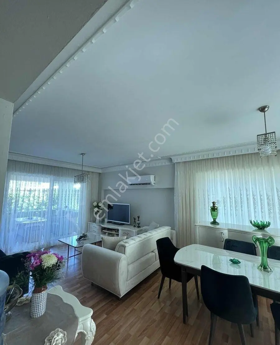 Armutalan Camiavlu Mahallesinde Havuzlu Site İçinde Satılık 3+1 Daire - Görsel 3