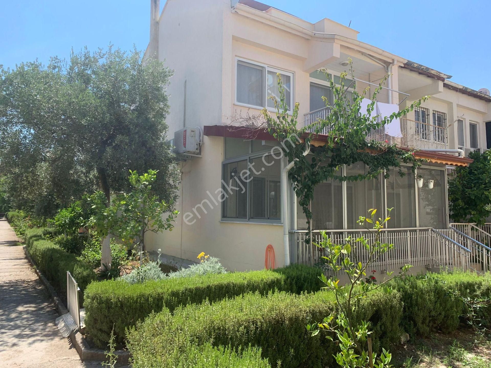 Fethiye Foça Satılık Villa  Stop’tan Fethiye Çalış İkiz Villa Bakımlı Eşyalı Yüksek Kredi