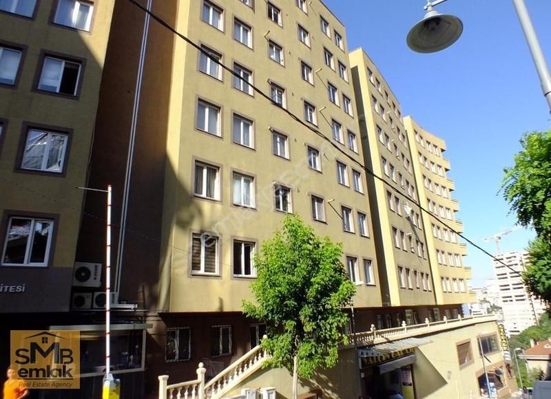 Şişli 19 Mayıs Satılık Daire DEMİRKAPI SİTESİNDE FULL ŞEHİR MANZARALI GENİŞ M2 Lİ