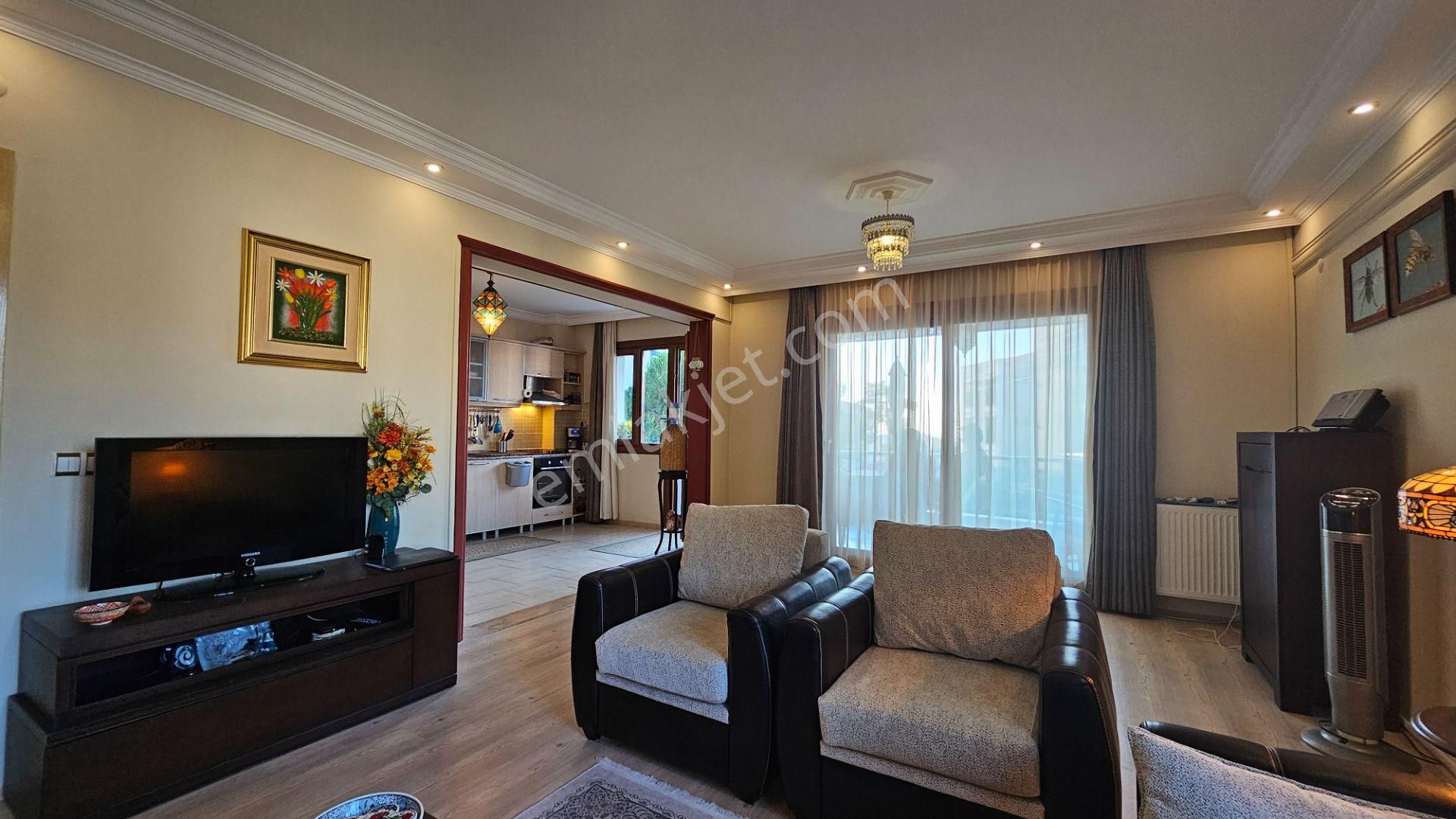 Kusadası Havuzlu Site İçerisinde Satilik Luks Daire... 6,750 000 Tl - Görsel 14