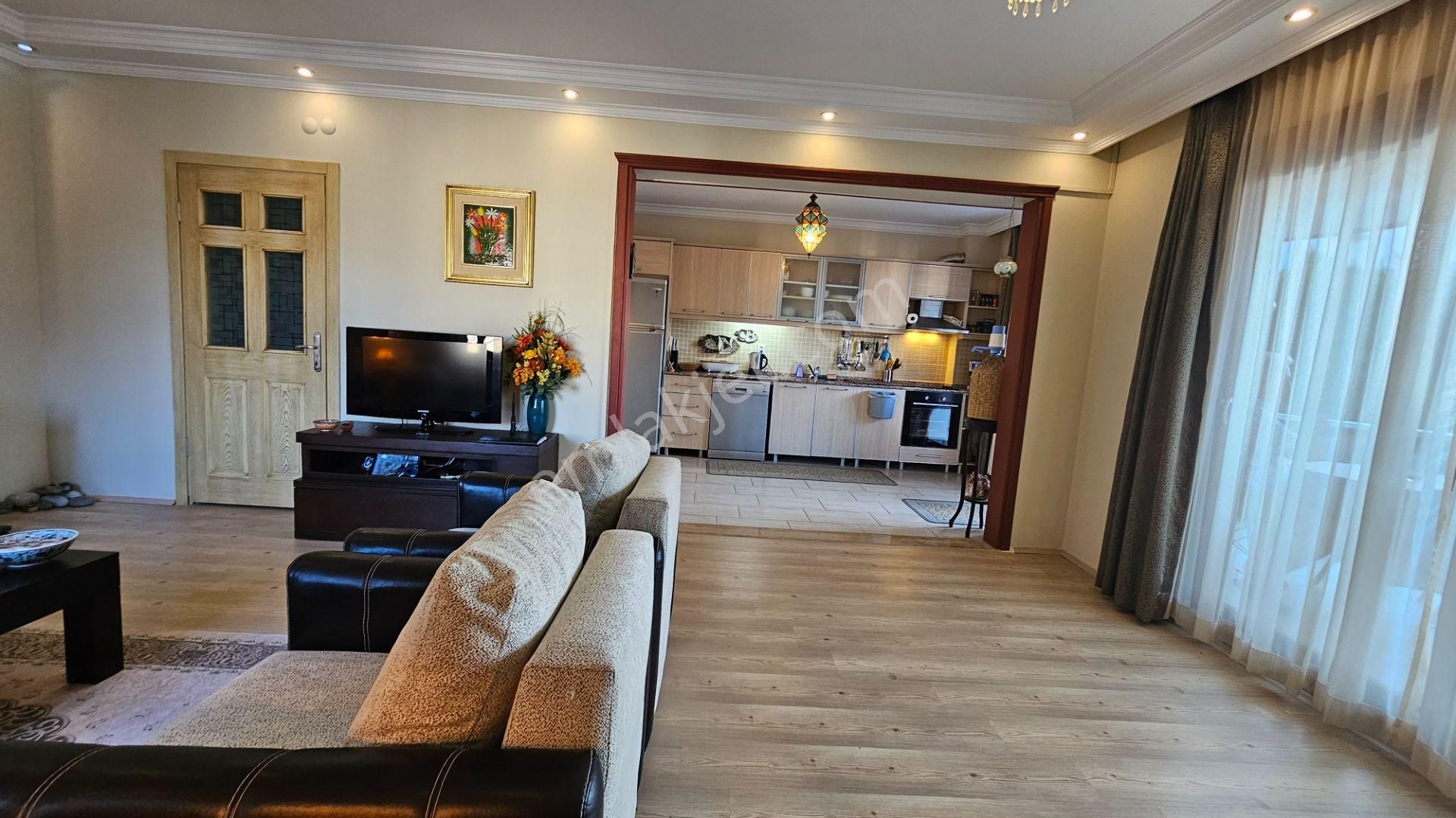 Kusadası Havuzlu Site İçerisinde Satilik Luks Daire... 6,750 000 Tl - Görsel 16