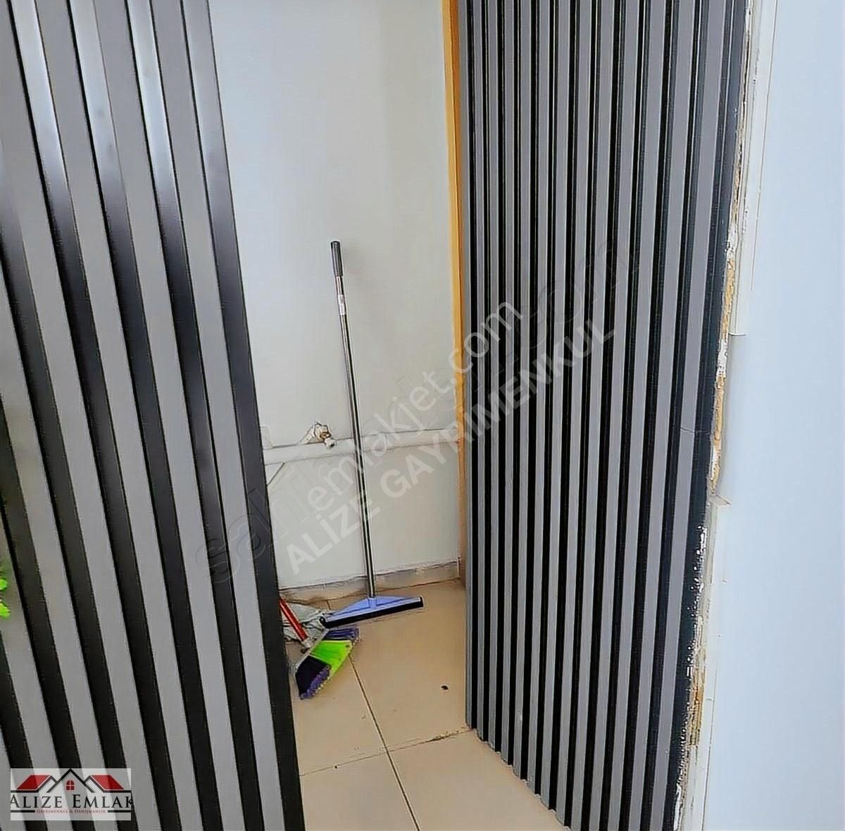 Alizeden Halkalı Beledıye Yanı Düz Giriş Dükkan Ofis Mağaza - Görsel 16