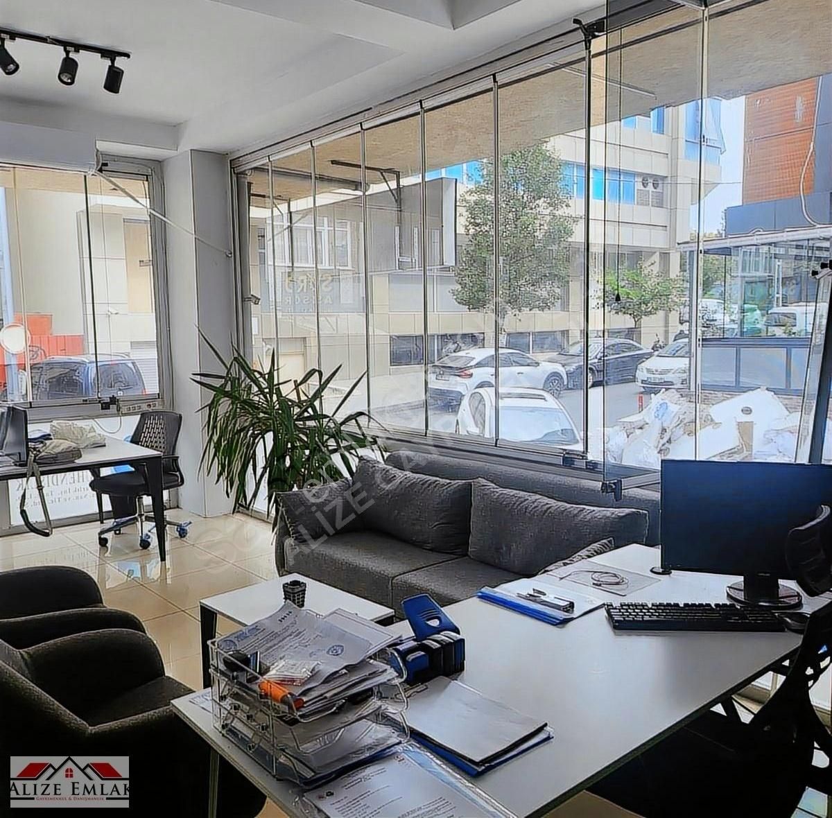 Alizeden Halkalı Beledıye Yanı Düz Giriş Dükkan Ofis Mağaza - Görsel 3