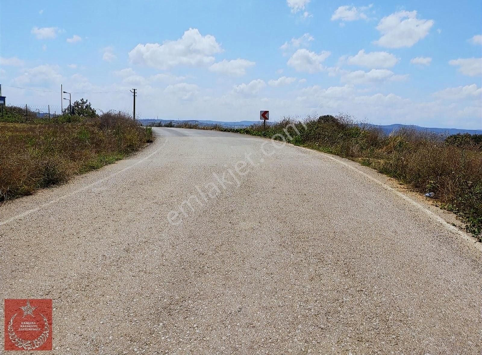 Kandıra Döngelli Satılık Tarla Kandıra Döngelli mah asvalt cephe tarla