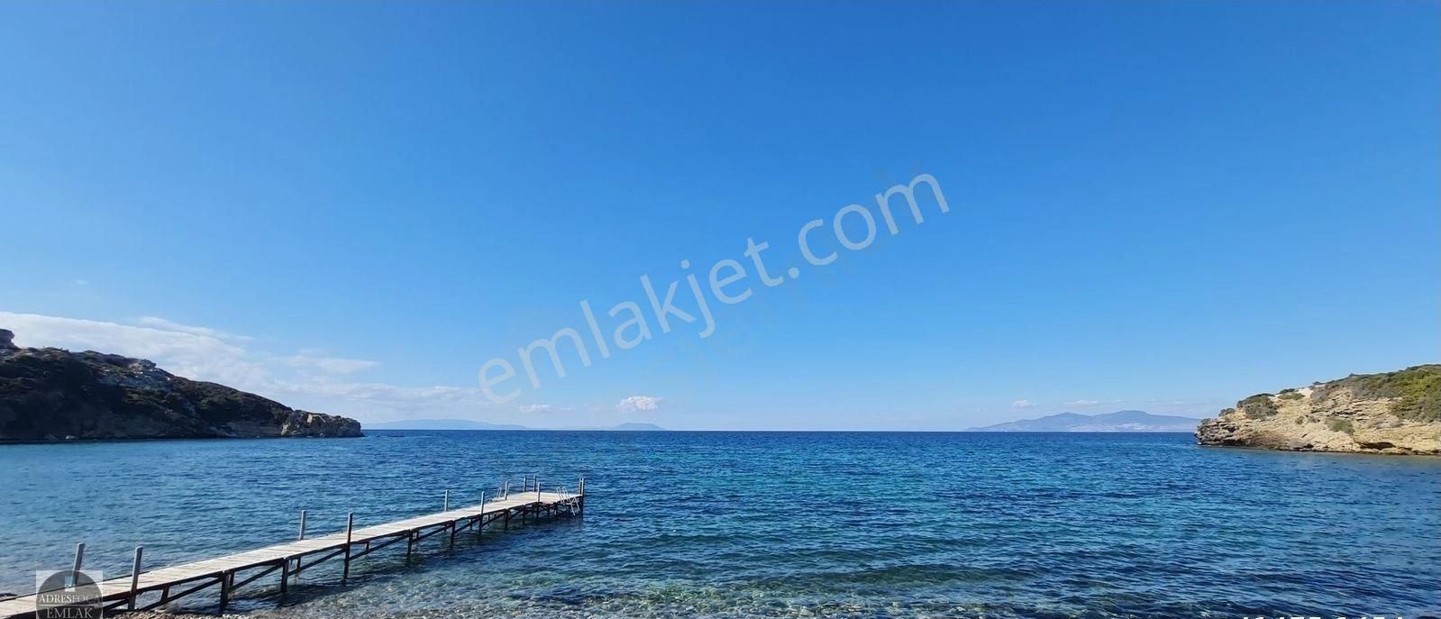 Foça Fatih Satılık Villa MAMBO BEACHTE SATILIK MÜSTAKİL 3+1 VİLLA