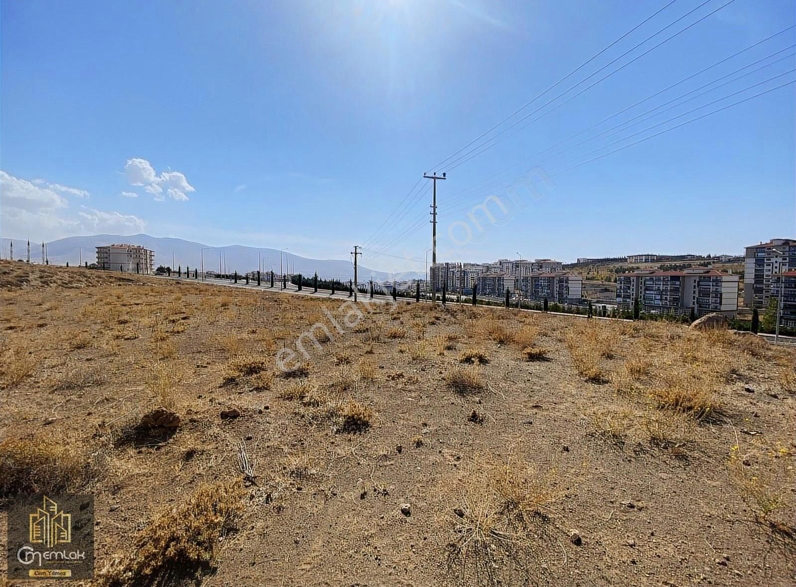 Niğde Merkez Efendibey Satılık Konut İmarlı Cm Emlak Merkez Efendibey 835 M2 Köşebaşı Uygun Yatırımlık Arsa