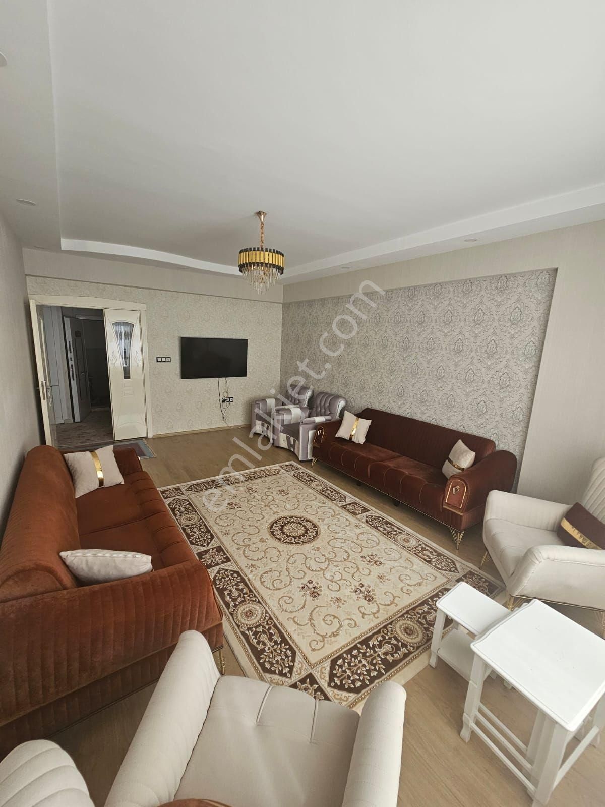 Şehitkamil Seyrantepe Satılık Daire KARE EMLAK TAN SEYRANTEPE MERKEZDE SATILIK FIRSAT 3+1 DAİRE. 