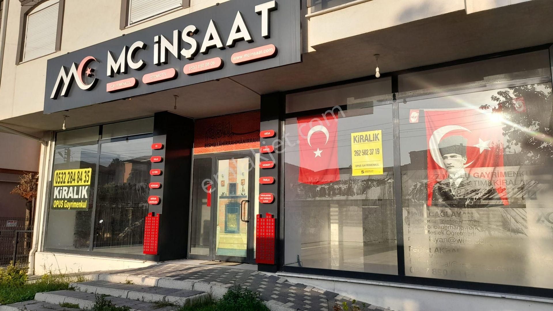 Kartepe Emekevler Kiralık Dükkan & Mağaza Kartepe Emekevler Cadde Üzeri Üç Cepheli 2 Katlı Kiralık İşyeri