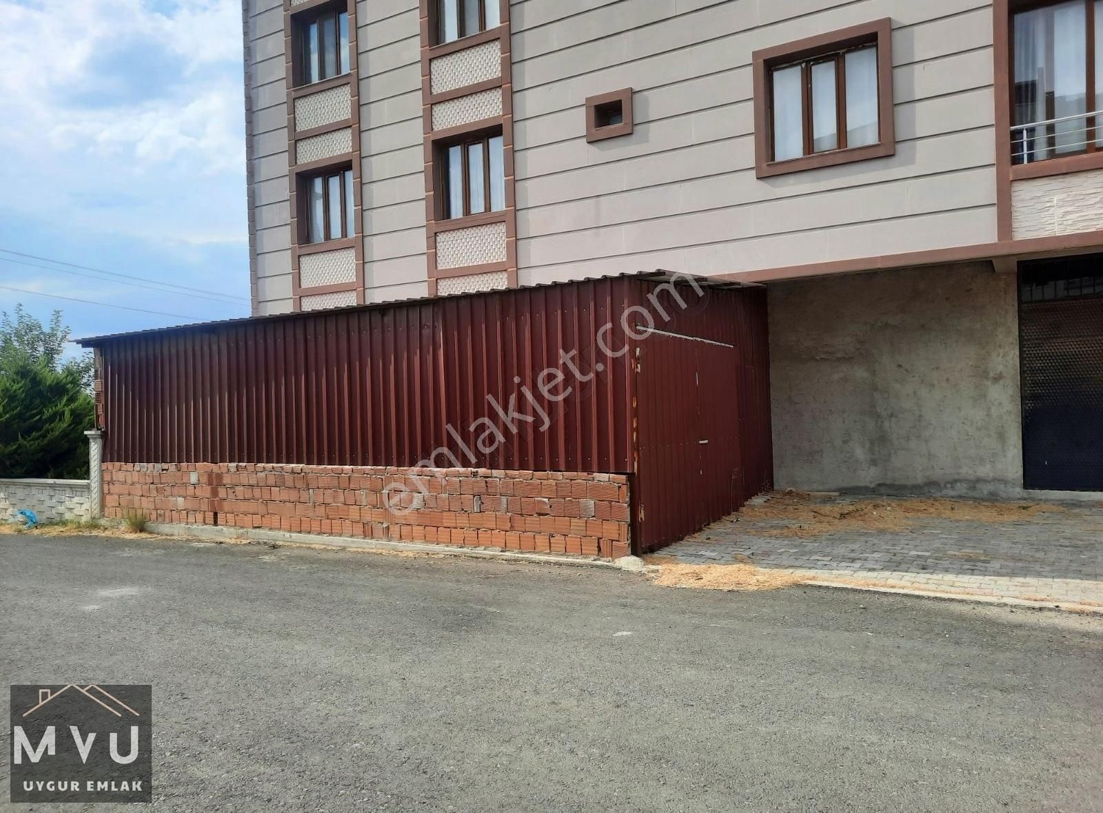 450 M2 Kullanım Alanlı Dükkan - Görsel 9