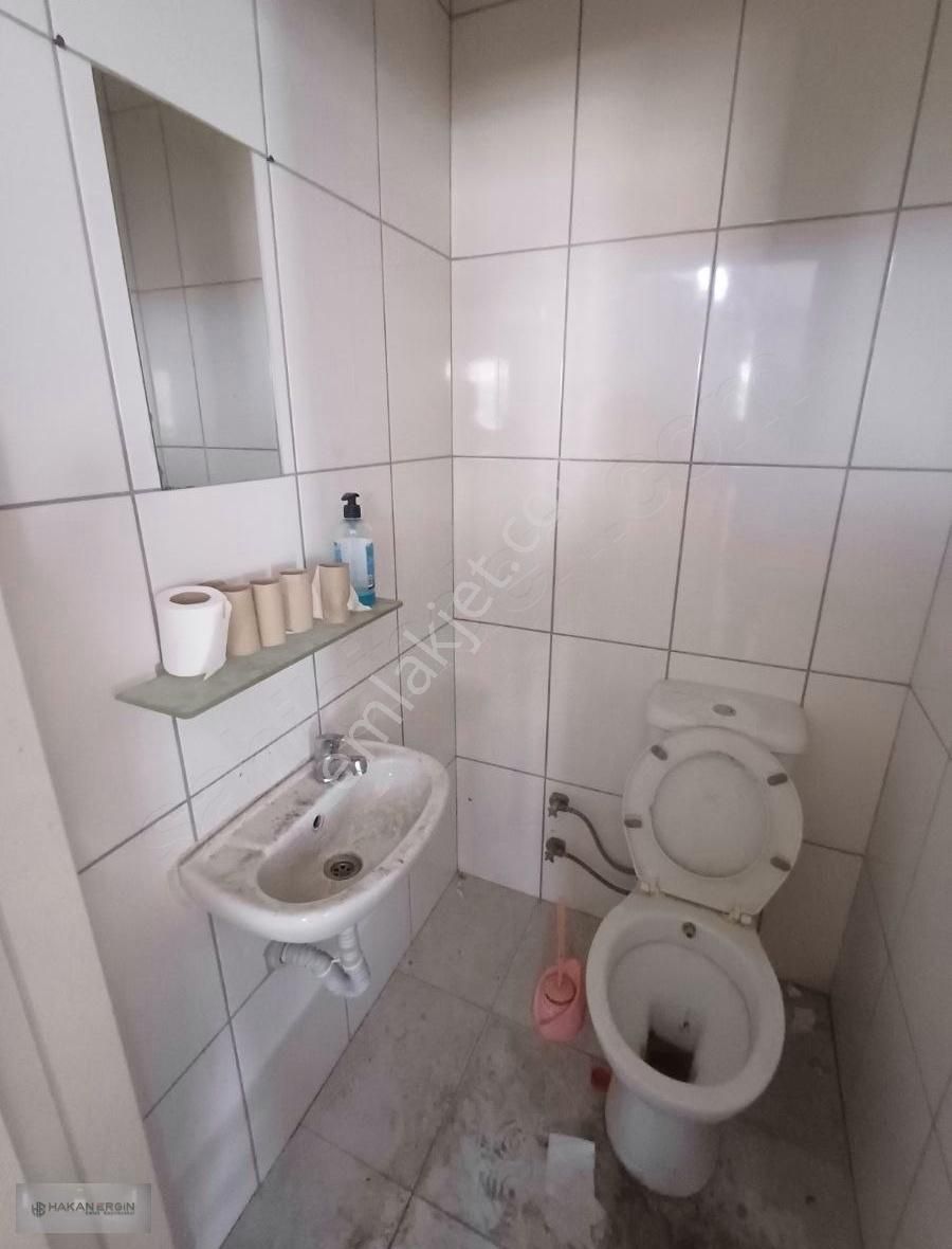 Baksanda Satılık Bakımlı Özel Ofisli Çift Girişli İşyeri - Görsel 18