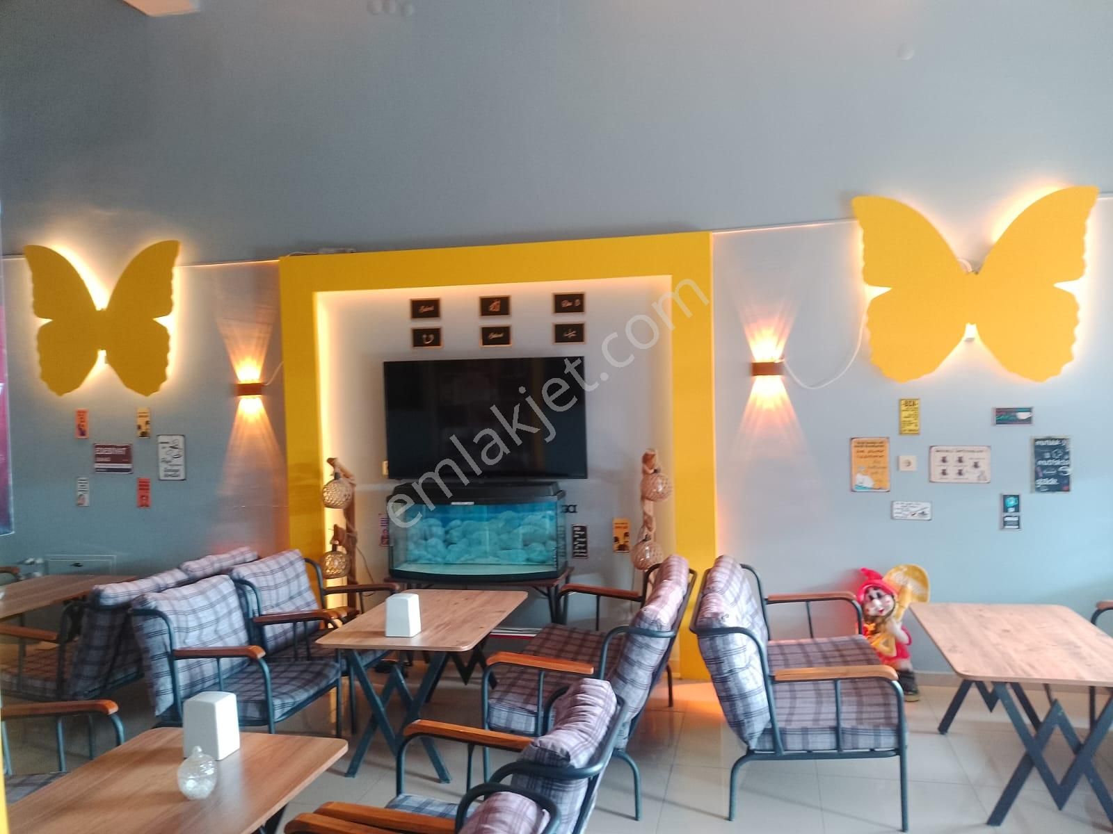 Akşehir Tipi Kiralık Daire Akçay Emlak'tan Akşehir Yeni Hastahane Acil Girişi Karşısında Kiralık Kafe