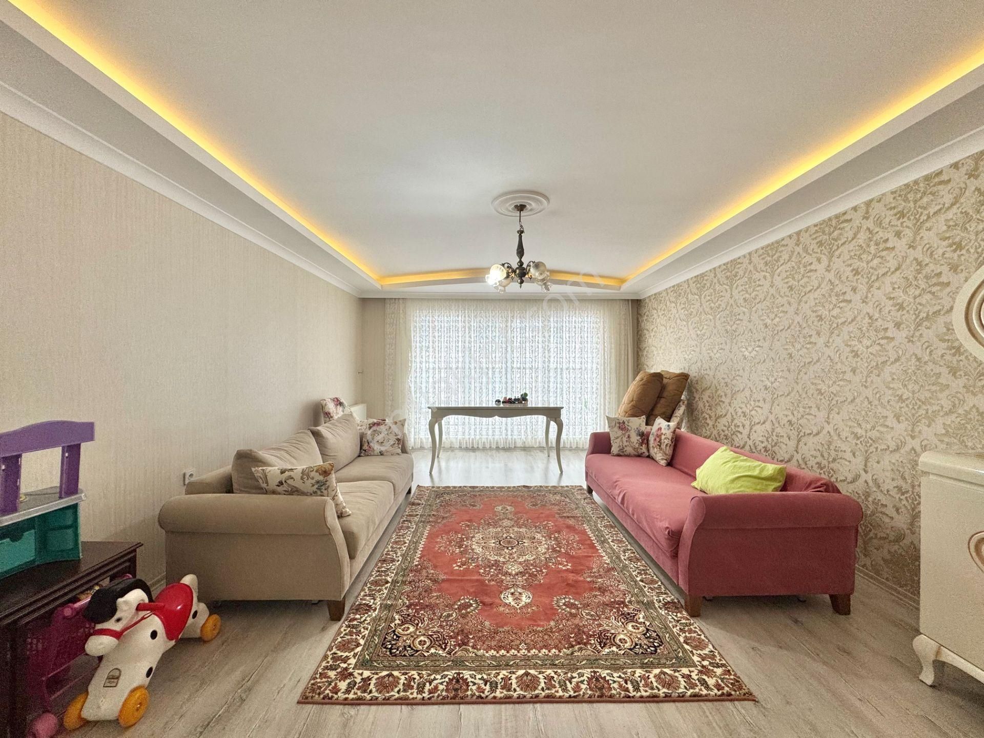 Pursaklar Saray Cumhuriyet Satılık Daire  ŞAHİN ERTÜRK'TEN PURSAKLARDA FEN LİSESİ YAKINI 3+1 145M2 YAPILI SATILIK DAİRE