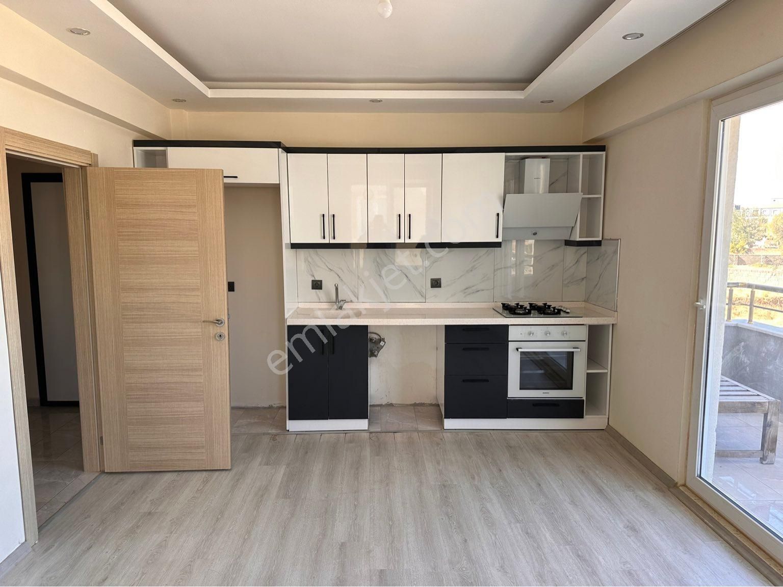 Gömeç Kemalpaşa Kiralık Daire GÖMEÇ KEMALPAŞA MAH ARA KAT 1+1 İSKANLI SIKINTISIZ DAİRE