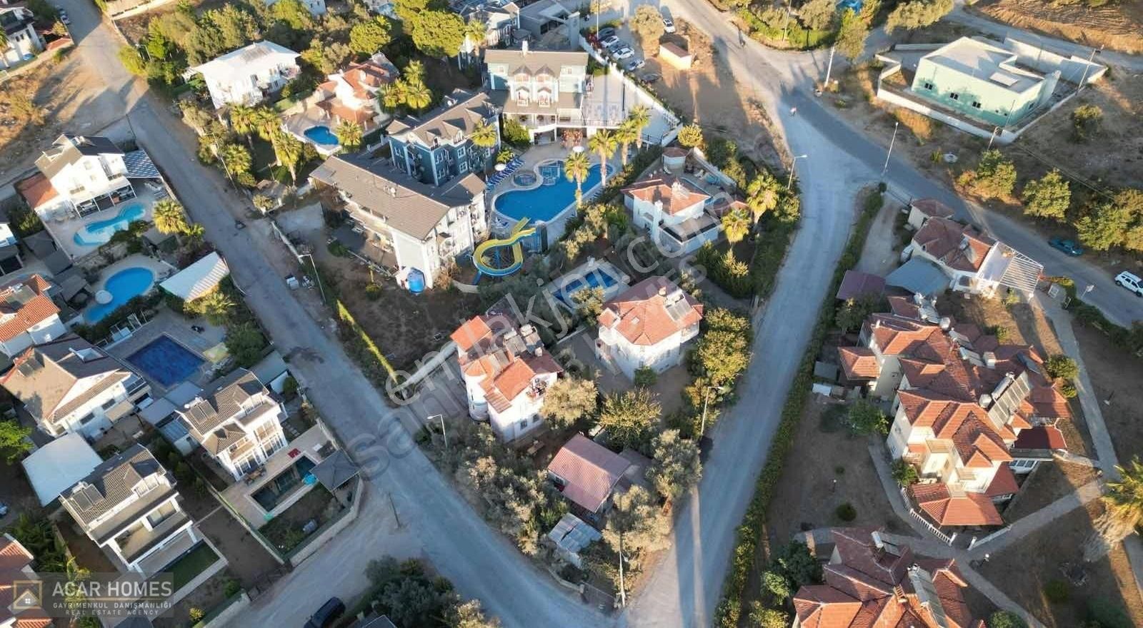 Fethiye Ölüdeniz Satılık Villa İmarlı Fethiye Ovacıkta 744 M2 İmarlı Arsa İçersinde 2 Adet Yapı