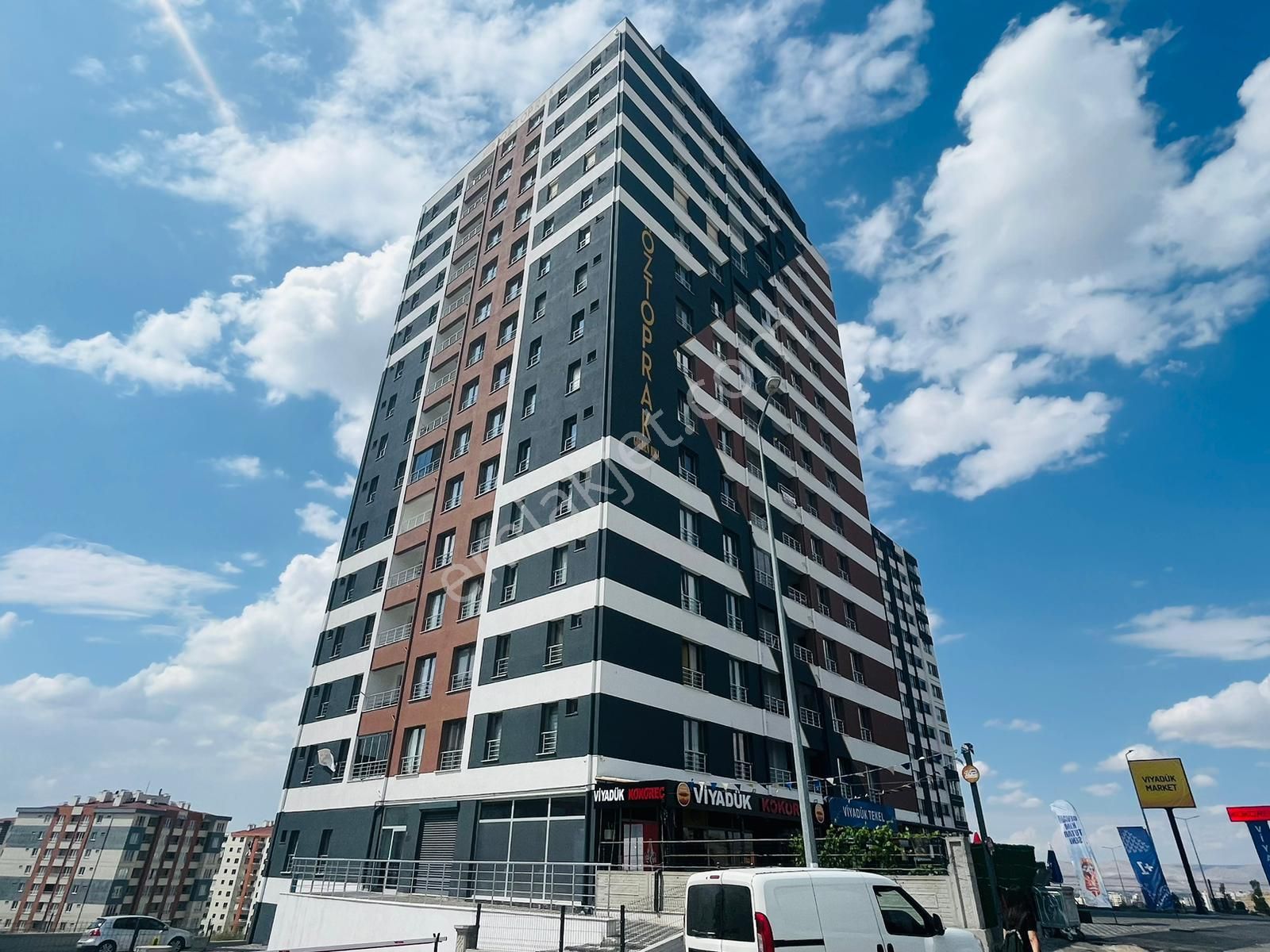 Talas Mevlana Satılık Daire  TALASTA SATILIK 2+1 LÜX SIFIRA YAKIN DAİRE