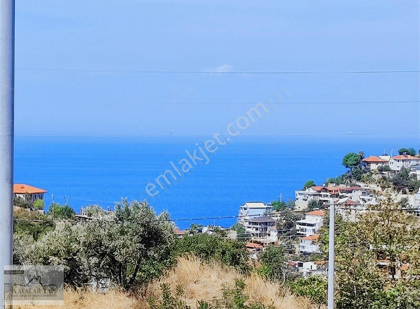 Çınarcık Esenköy Bld. (Aliye Hanım) Satılık Konut İmarlı ESENKÖY MERKEZ ÜSTÜ DENİZ MANZARALI SATILIK ARSA