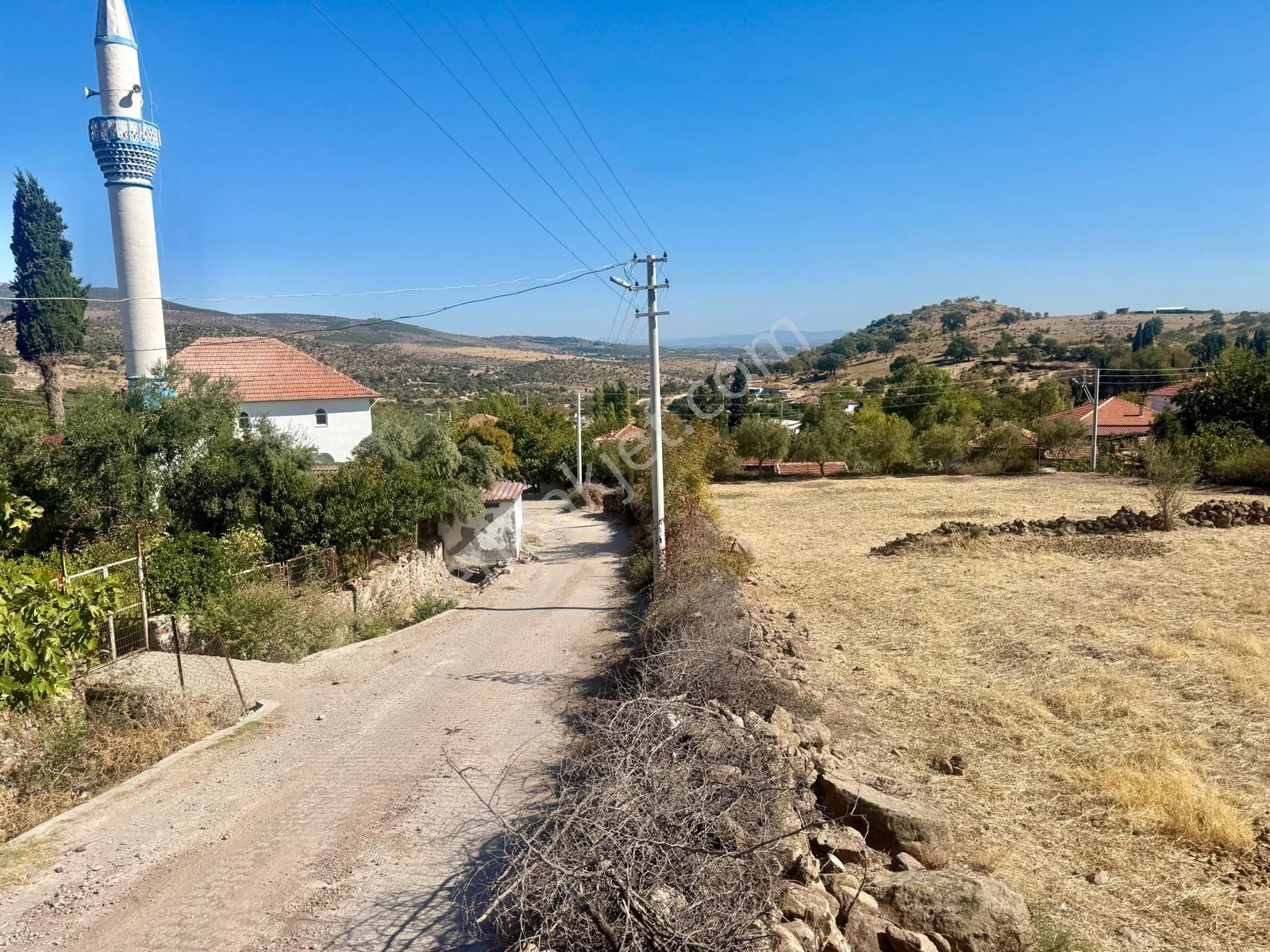 Yunusemre Bostanlar Satılık Konut İmarlı Manisa Bostanlar ' Da 2 Adet Arsa , Köy İçi , 2 Kat İmarlı