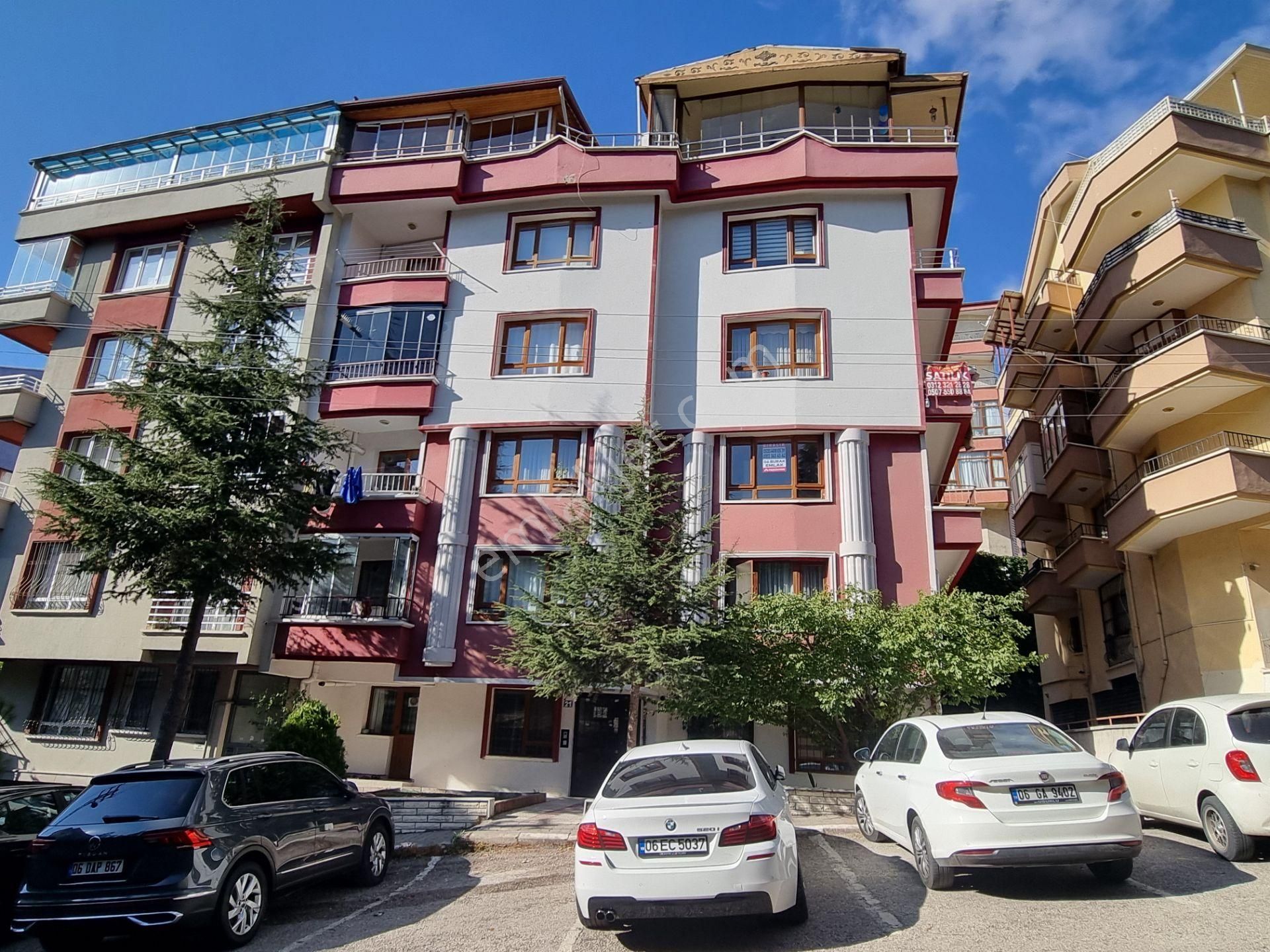 Yenimahalle Ergenekon Kiralık Daire  ERGENEKON MAHALLESİNDE 3+1 KATTA ASANSÖRLÜ PARK CEPHELİ YAPILI