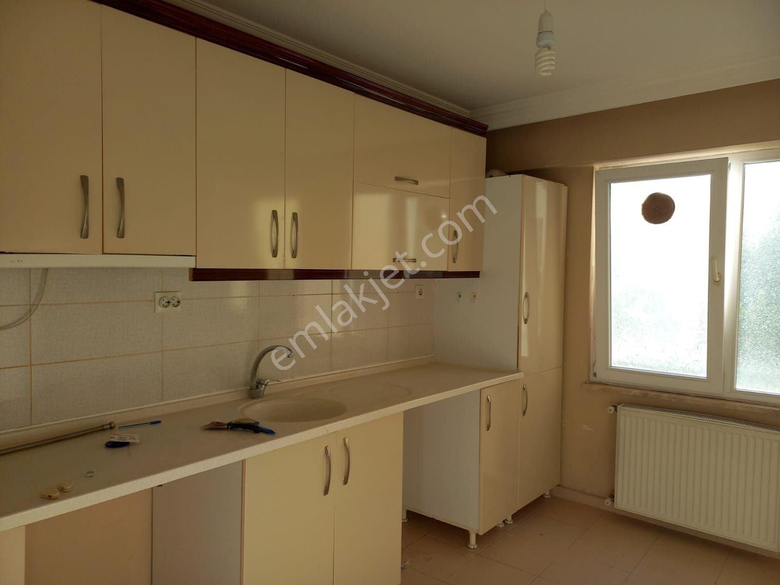 Mudanya Güzelyalı Burgaz Kiralık Daire BURSA MUDANYA GÜZELYALI HAVUZLU SİTE İÇİ KİRALIK 2+1 DAİRE