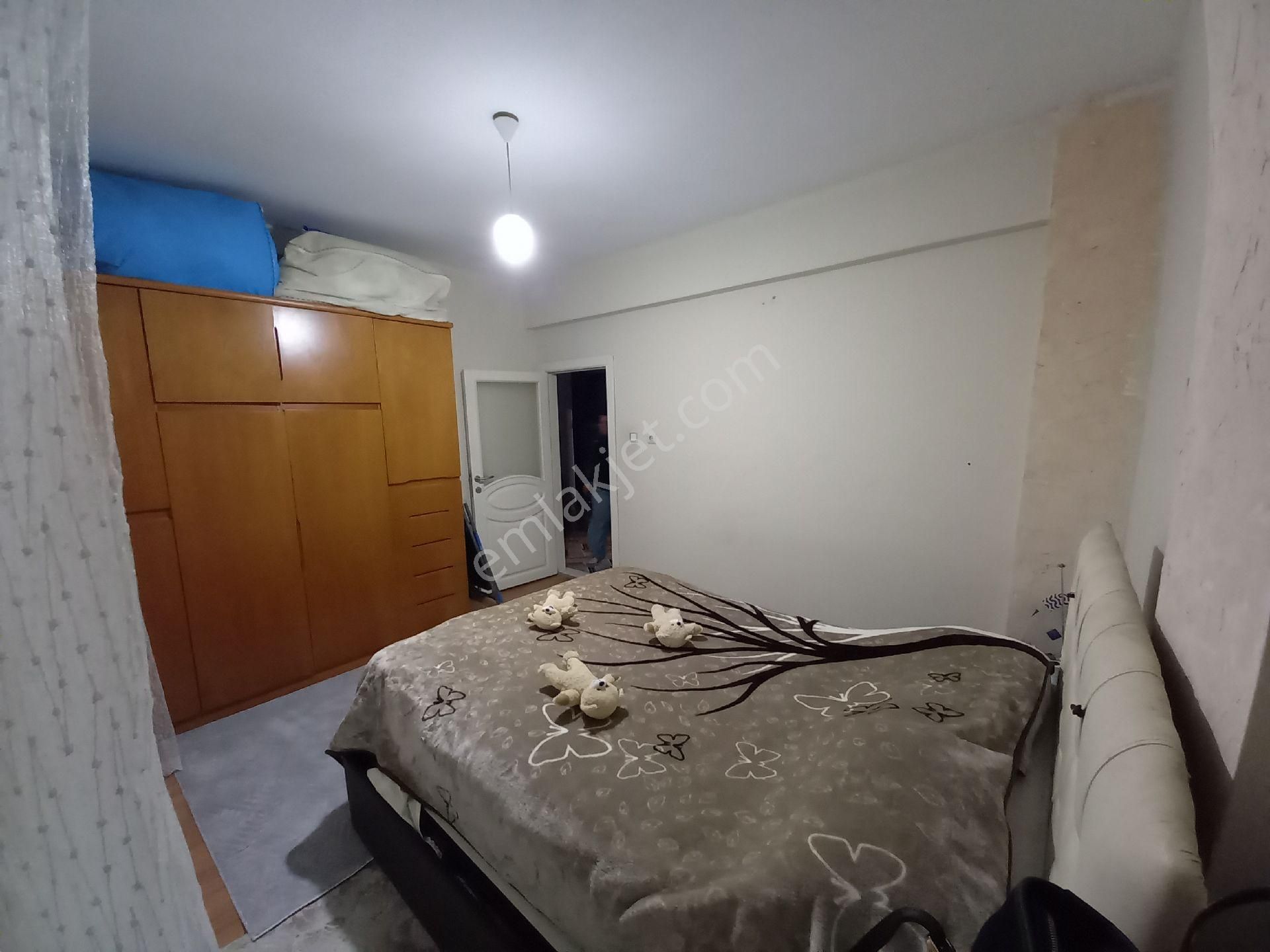 Bahçelievler Yenibosna Çobançeşme Mah Satılık Bahçe Katı Daire 2+1 - Görsel 17