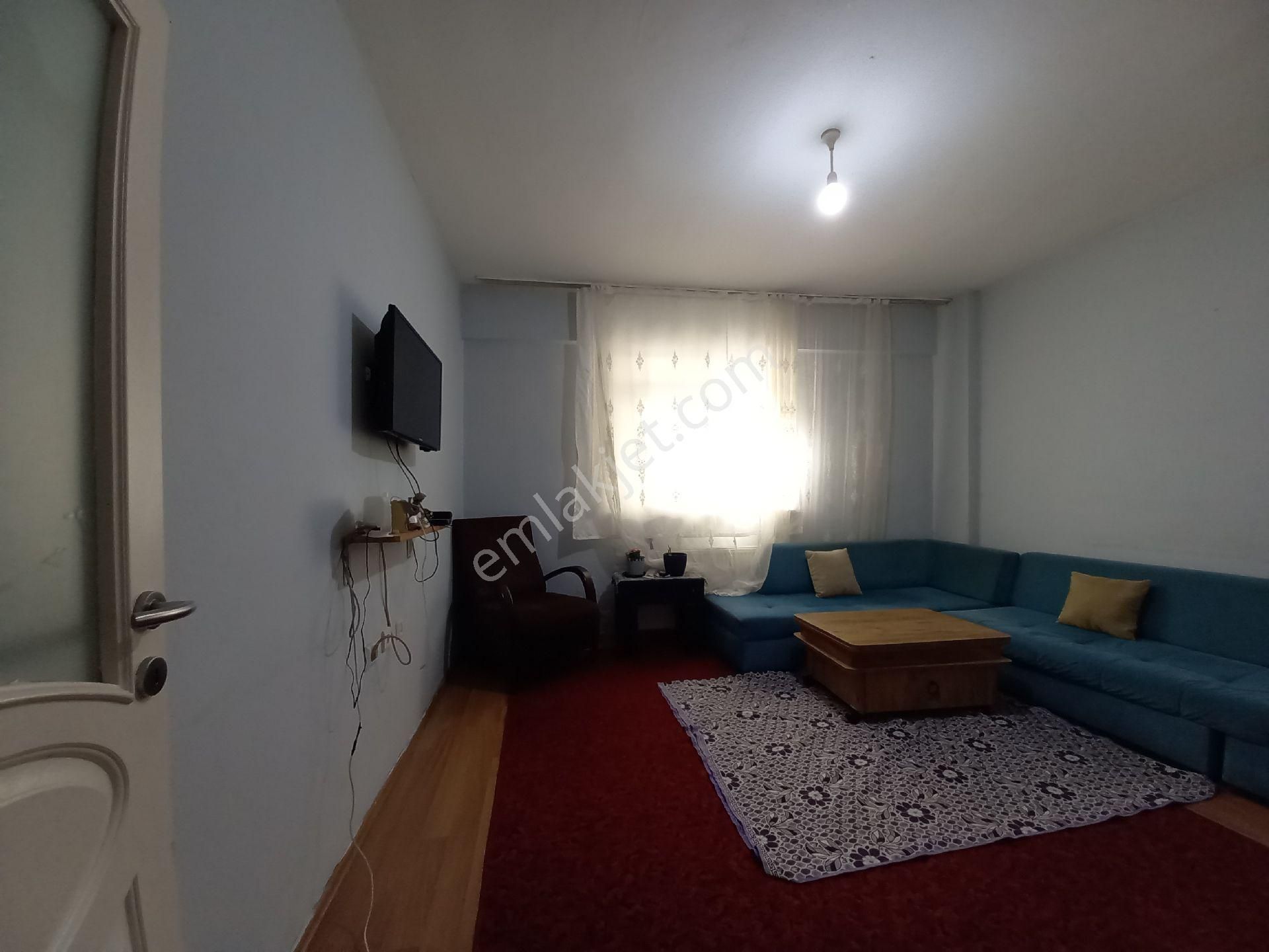 Bahçelievler Yenibosna Çobançeşme Mah Satılık Bahçe Katı Daire 2+1 - Görsel 7